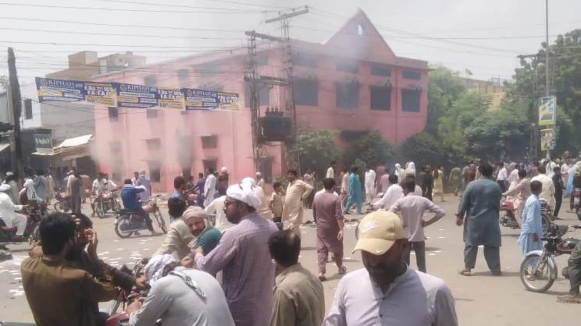 पाकिस्तान: ईसाई व्यक्ति पर ईशनिंदा का आरोप लगने के बाद चर्चों में तोड़फोड़, आग लगाई गई