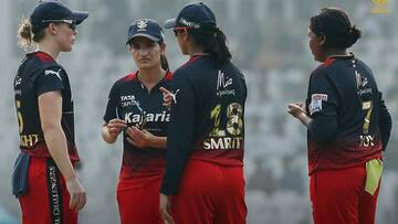 WPL: RCB की महिला टीम ने की अपनी पुरुष टीम जैसी शुरुआत, जुड़ा शर्मनाक आंकड़ा