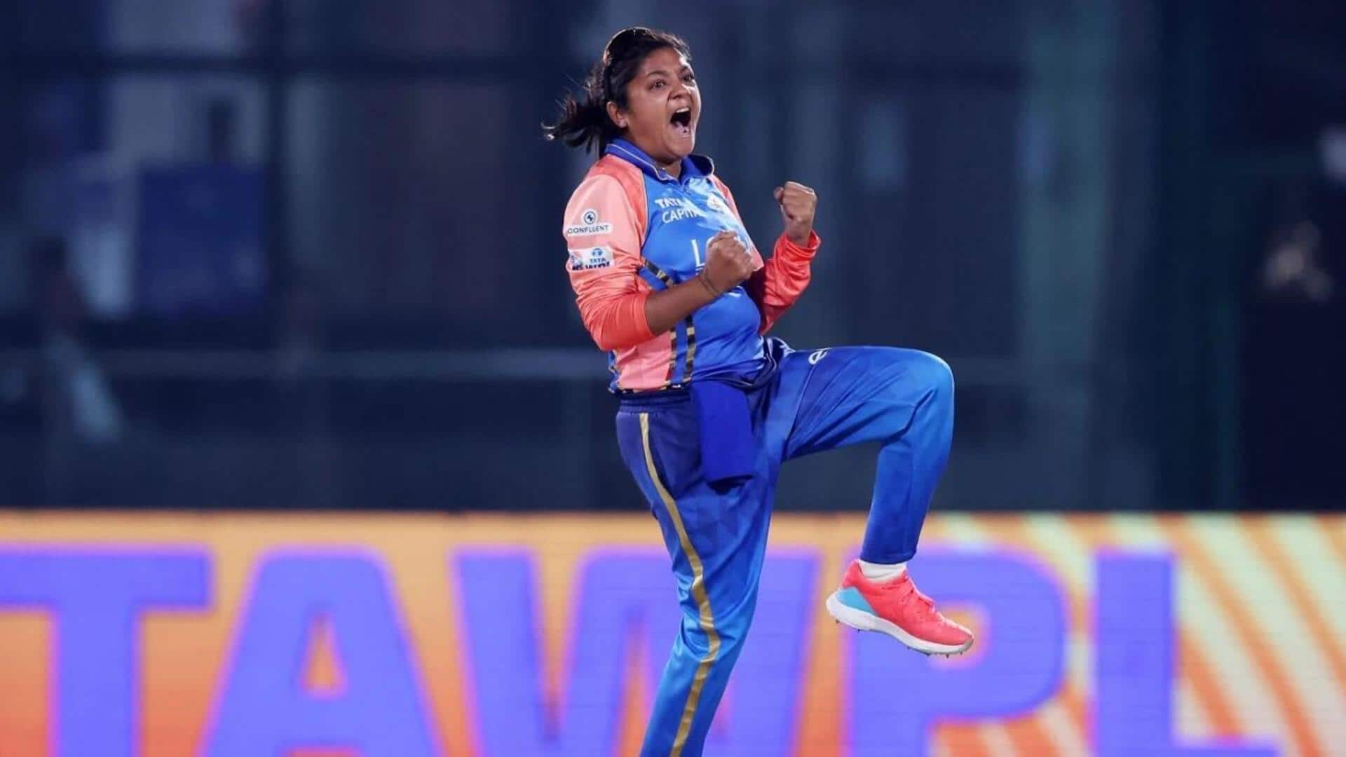 WPL 2026 नीलामी: साइका इशाक को 30 लाख रुपये में मुंबई इंडियंस ने खरीदा 