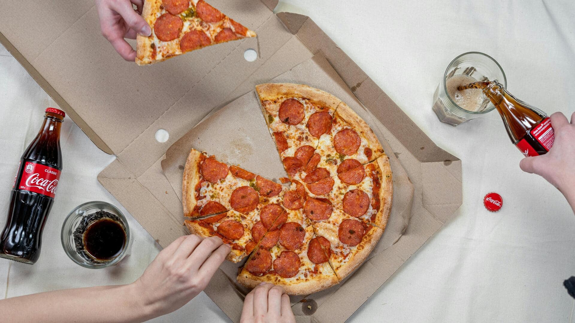 त्वचा की सेहत को प्रभावित कर सकते हैं ये 5 खाद्य पदार्थ, इनसे बनाएं दूरी