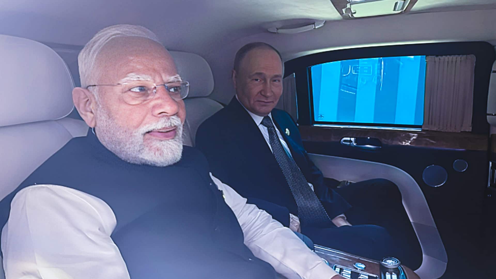 प्रधानमंत्री मोदी और पुतिन के बीच बातचीत, मोदी बोले- यूक्रेन युद्ध जल्द खत्म होना चाहिए प्रधानमंत्री मोदी और पुतिन के बीच बातचीत, मोदी बोले- यूक्रेन युद्ध जल्द खत्म होना चाहिए