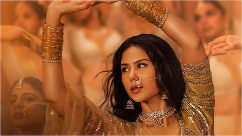 'एक दीवाने की दीवानियत' का गाना 'बोल कफ्फारा क्या होगा' जारी, नेहा कक्कड़ ने लगाए सुर