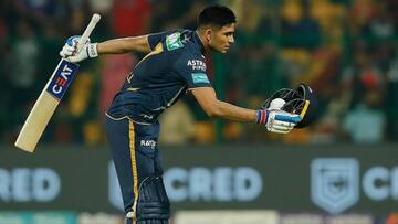IPL के एक सीजन में सबसे ज्यादा 30+ स्कोर बनाने वाले बल्लेबाज बने शुभमन गिल