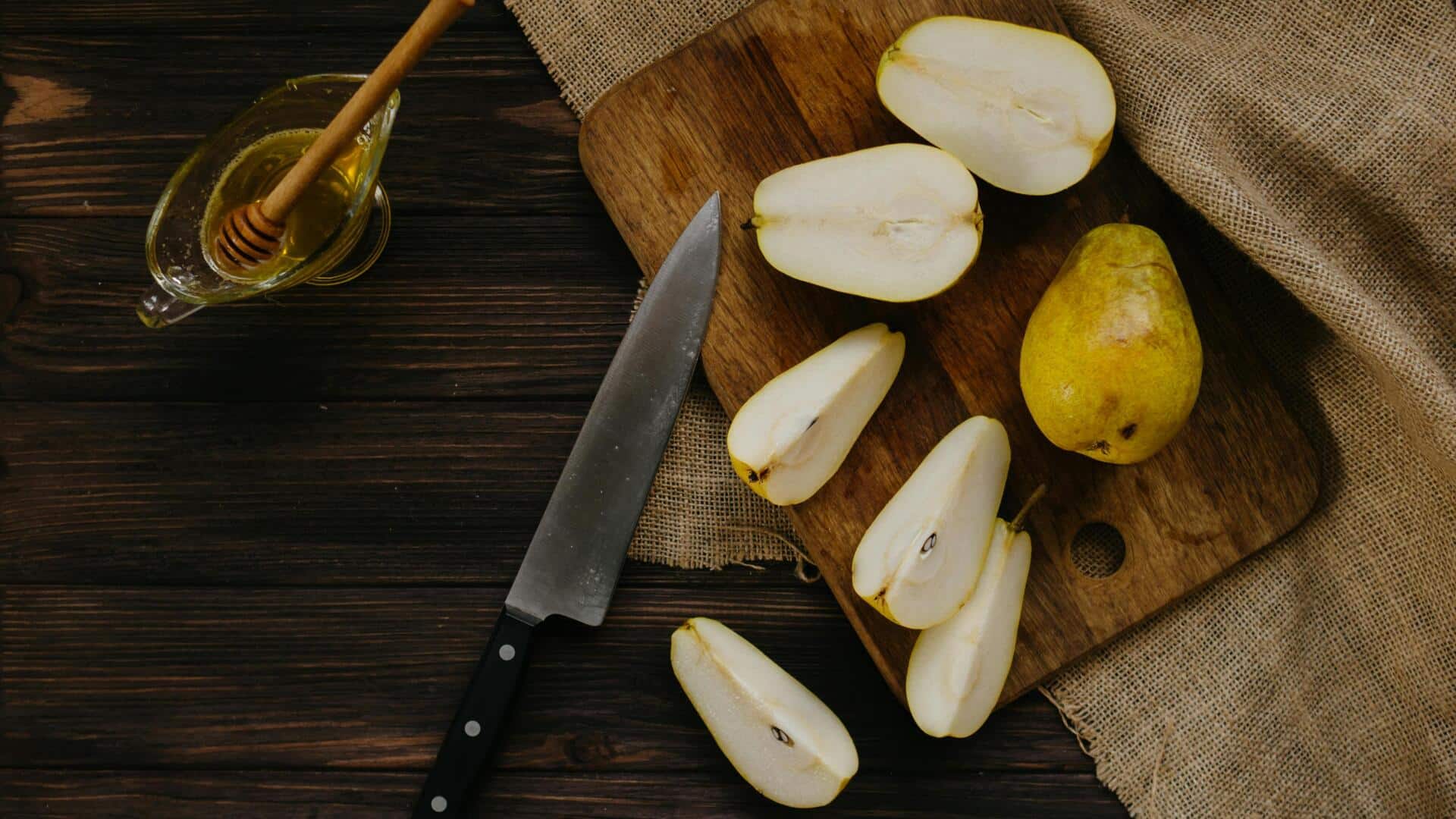 नाशपाती से बनाए जा सकते हैं ये 5 स्वादिष्ट भारतीय व्यंजन, सभी को आएंगे पसंद