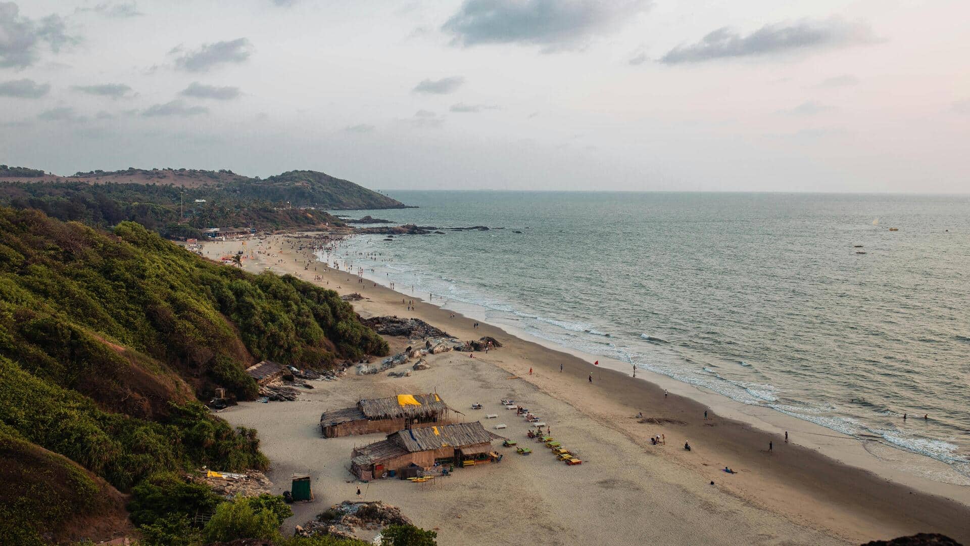 कम बजट में बीच का मजा चाहते हैं लेना? इन जगहों पर जाएं