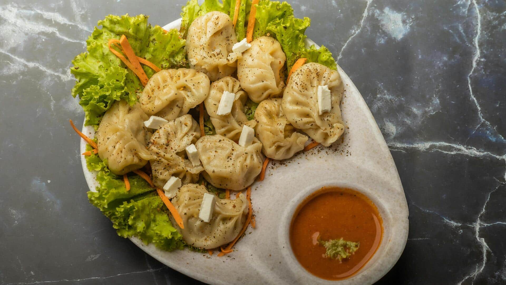 स्ट्रीट स्टॉल से खा रहे हैं मोमो? ऐसे जानें उनकी गुणवत्ता अच्छी है या नहीं