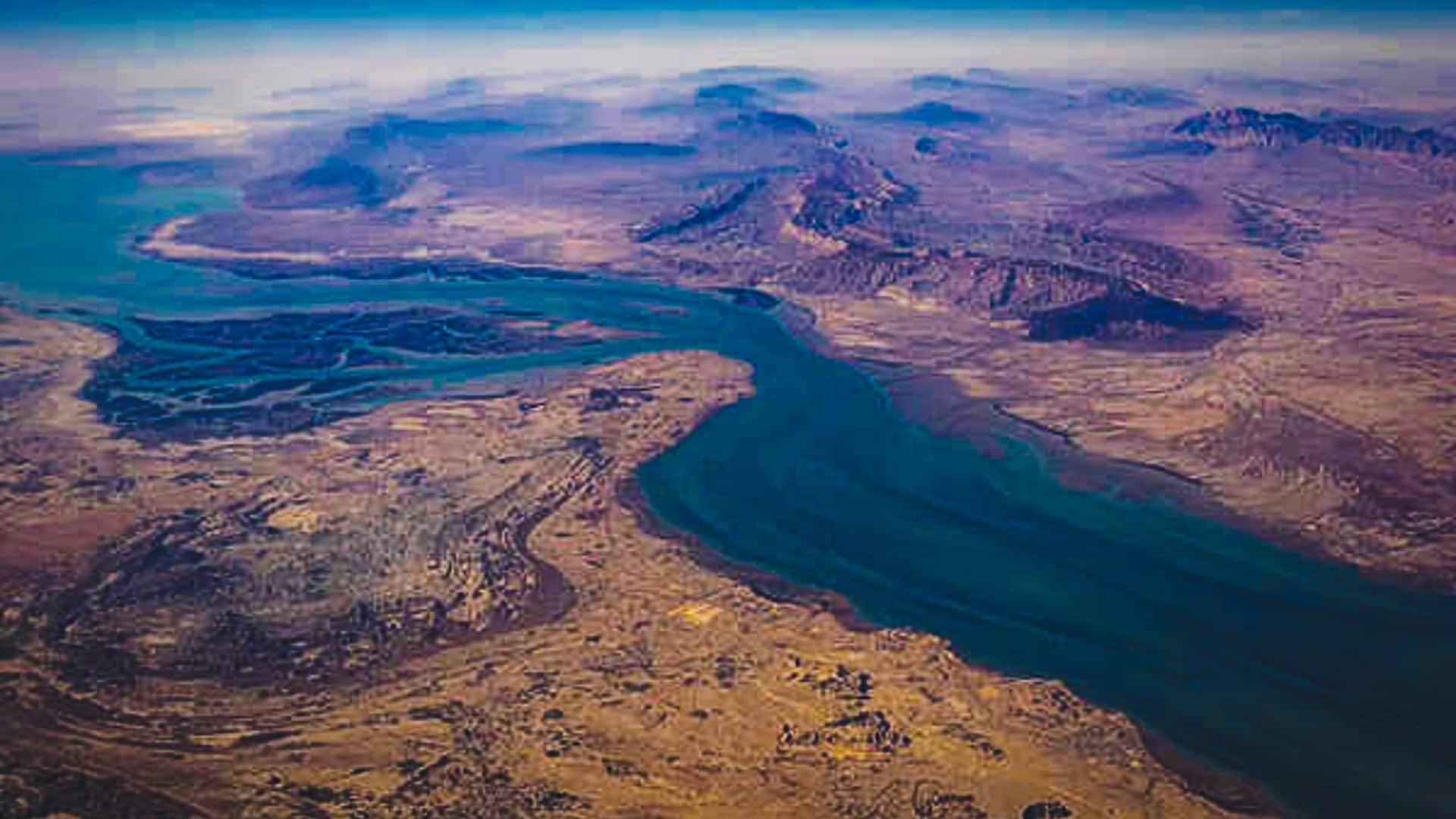 ईरान ने होर्मुज जलडमरूमध्य से निकलने वाले जहाजों पर टोल की मंजूरी दी, इतना लगेगा शुल्क