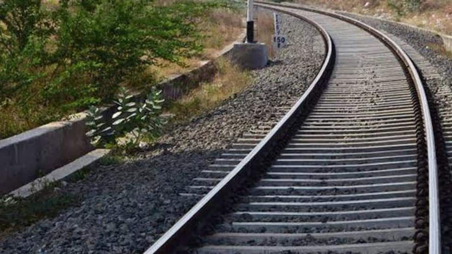 लॉकडाउन में रेलवे ट्रैक पर हुई प्रवासी मजदूरों सहित 8,700 से अधिक लोगों की मौत- RTI