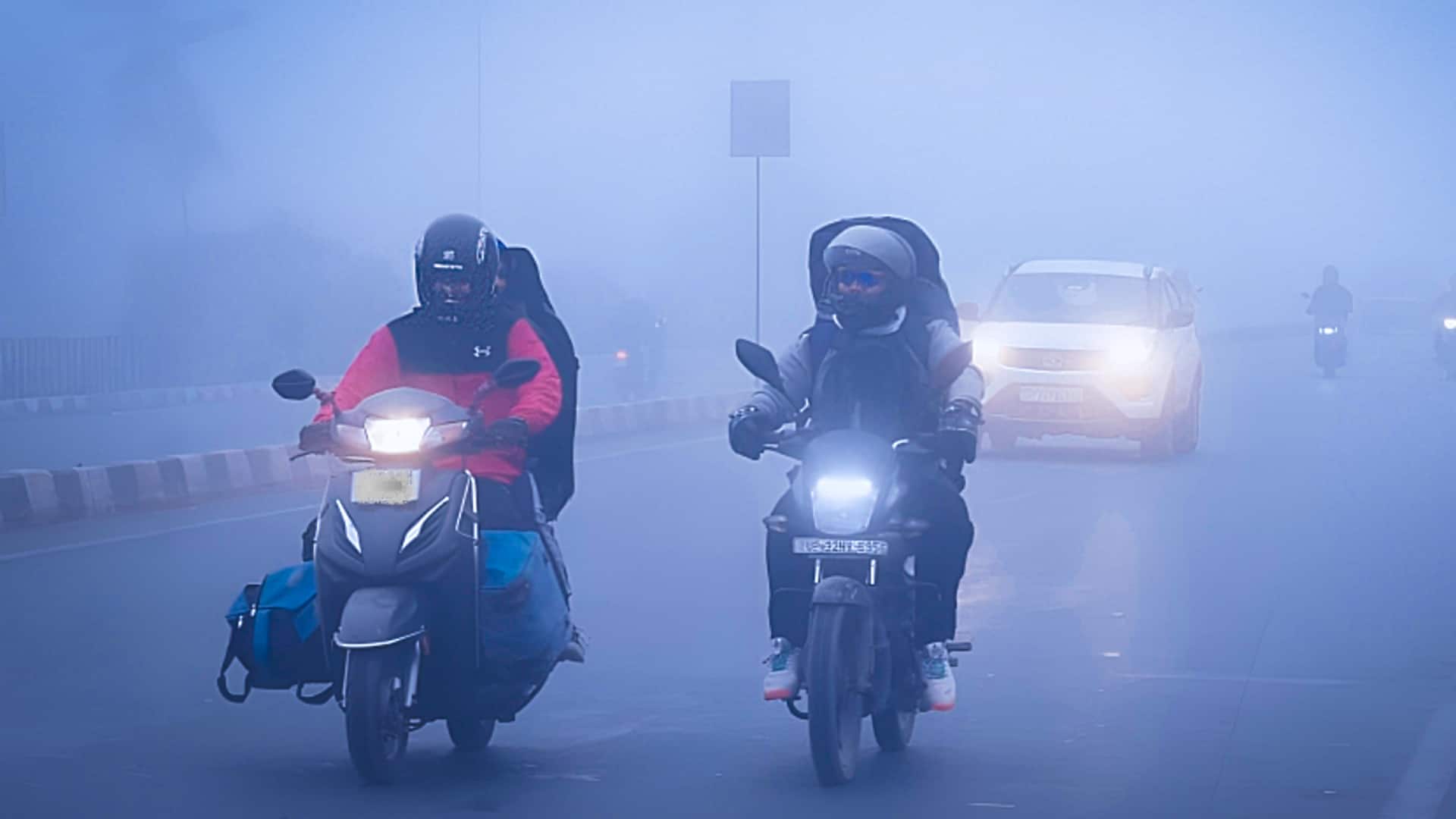 उत्तर प्रदेश में कई दिन धूप के बाद घने कोहरे के साथ ठंड वापस, बारिश होगी 