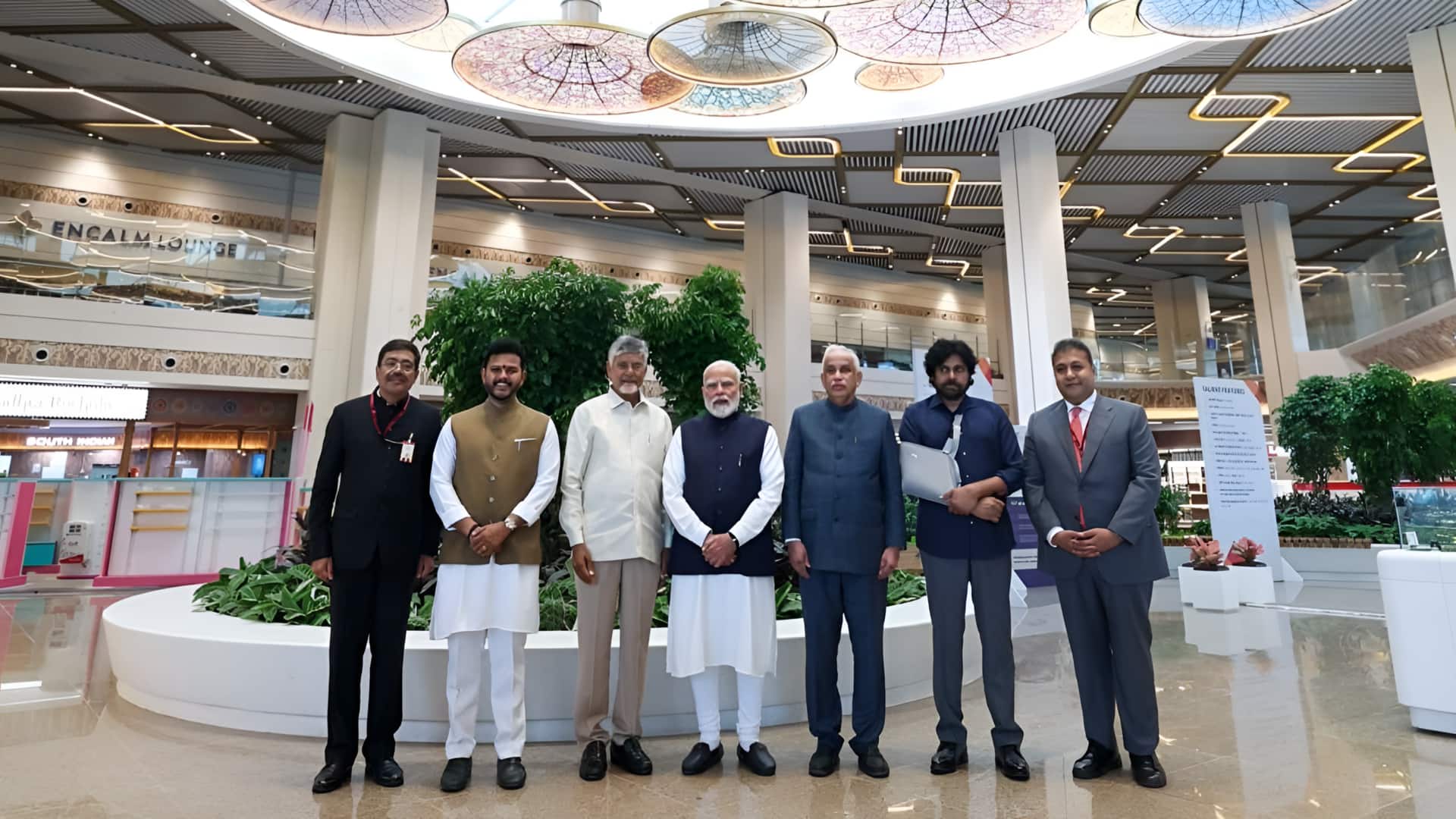आंध्र प्रदेश को मिला नया अंतरराष्ट्रीय हवाई अड्डा, प्रधानमंत्री ने सेमीकंडक्टर प्लांट की भी रखी आधारशिला