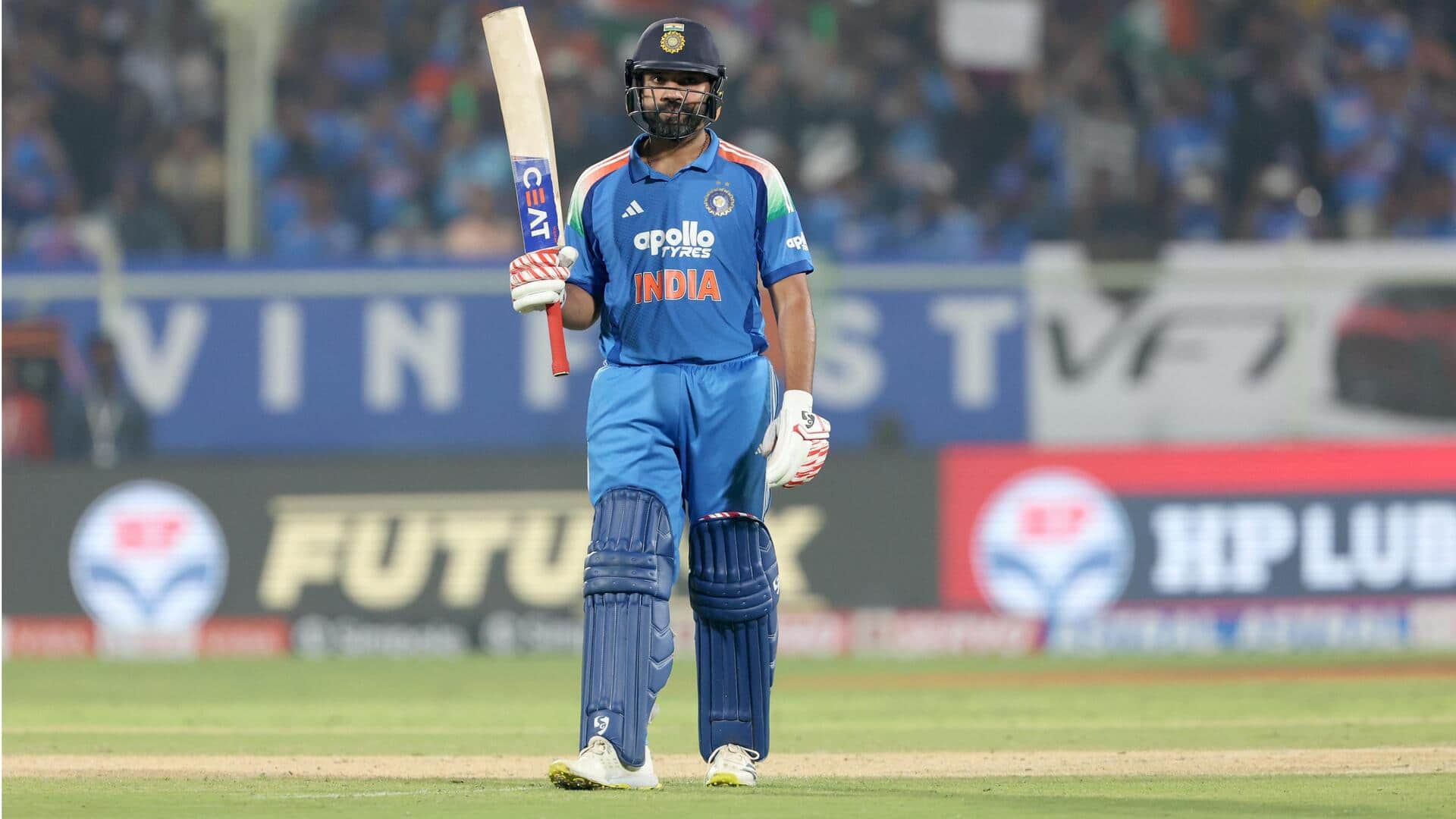 रोहित शर्मा ने जड़ा वनडे करियर का 61वां अर्धशतक, ये रिकॉर्ड्स किए अपने नाम 