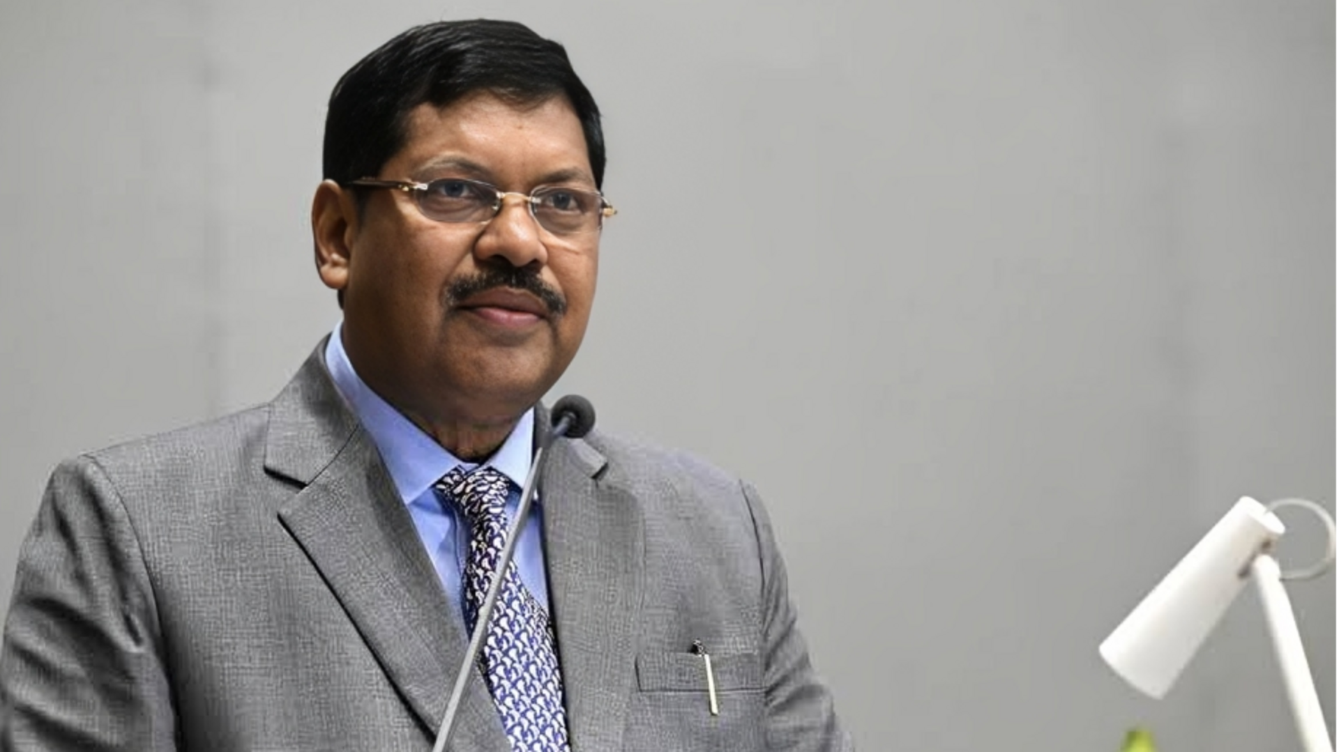 CJI गवई ने कहा- न्यायिक सक्रियता न्यायिक आतंकवाद में नहीं बदलनी चाहिए CJI गवई ने कहा- न्यायिक सक्रियता न्यायिक आतंकवाद में नहीं बदलनी चाहिए