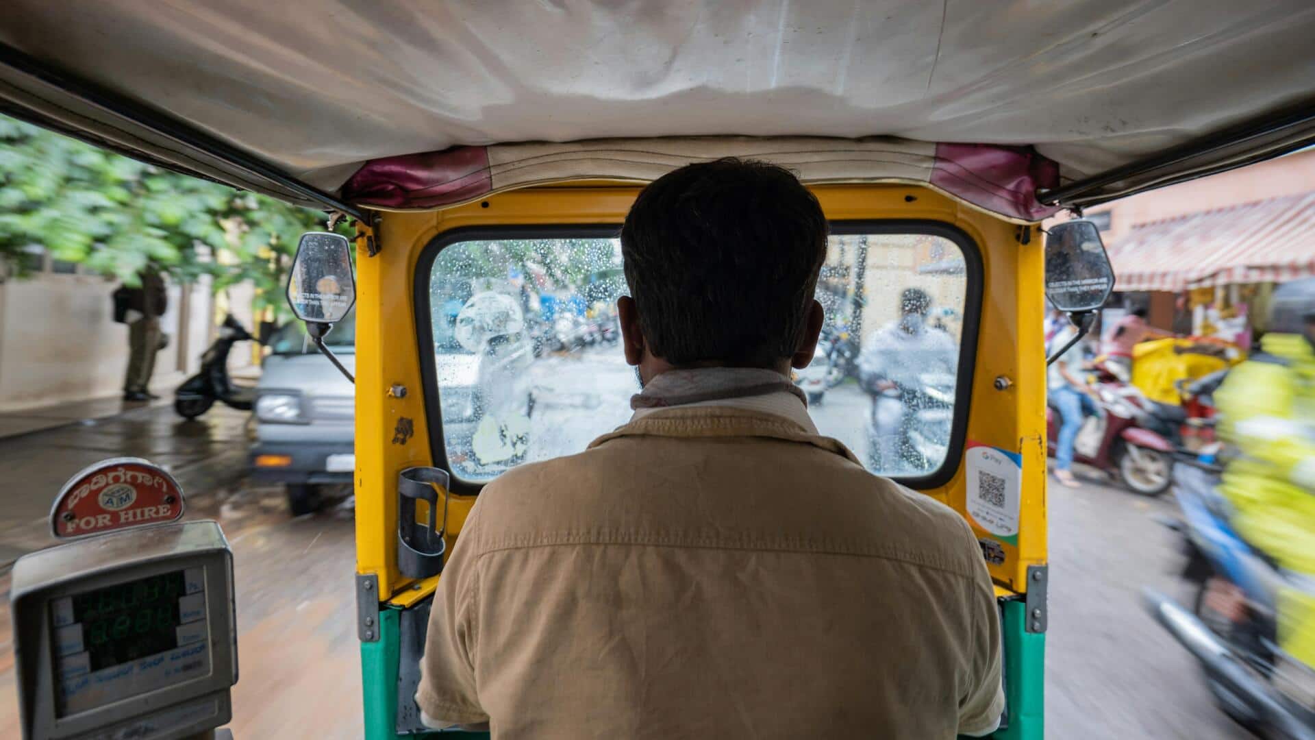 बेंगलुरु: उबर ऑटो बुकिंग रद्द करने पर पूर्वोत्तर की महिला को पीटने की कोशिश, गालियां दी बेंगलुरु: उबर ऑटो बुकिंग रद्द करने पर पूर्वोत्तर की महिला को पीटने की कोशिश, गालियां दी