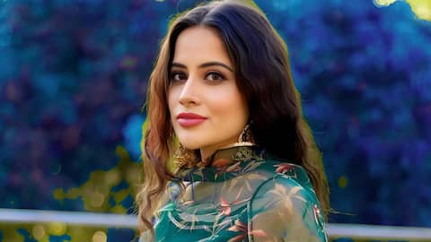 उर्फी जावेद की आपबीती- नेताओं से मिली धमकियां और गालियां; तारीफ सुनकर रो पड़ती थी