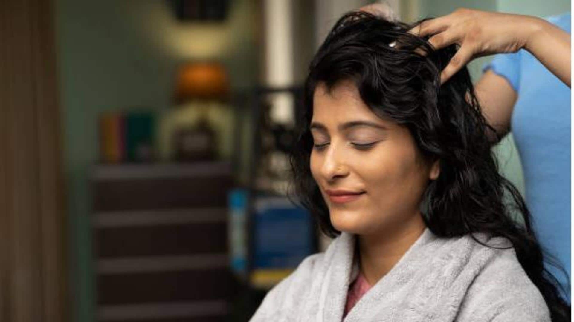 सिर की मालिश से मिल सकते हैं ये फायदे, जरूर बनाएं इसे अपनी दिनचर्या का हिस्सा