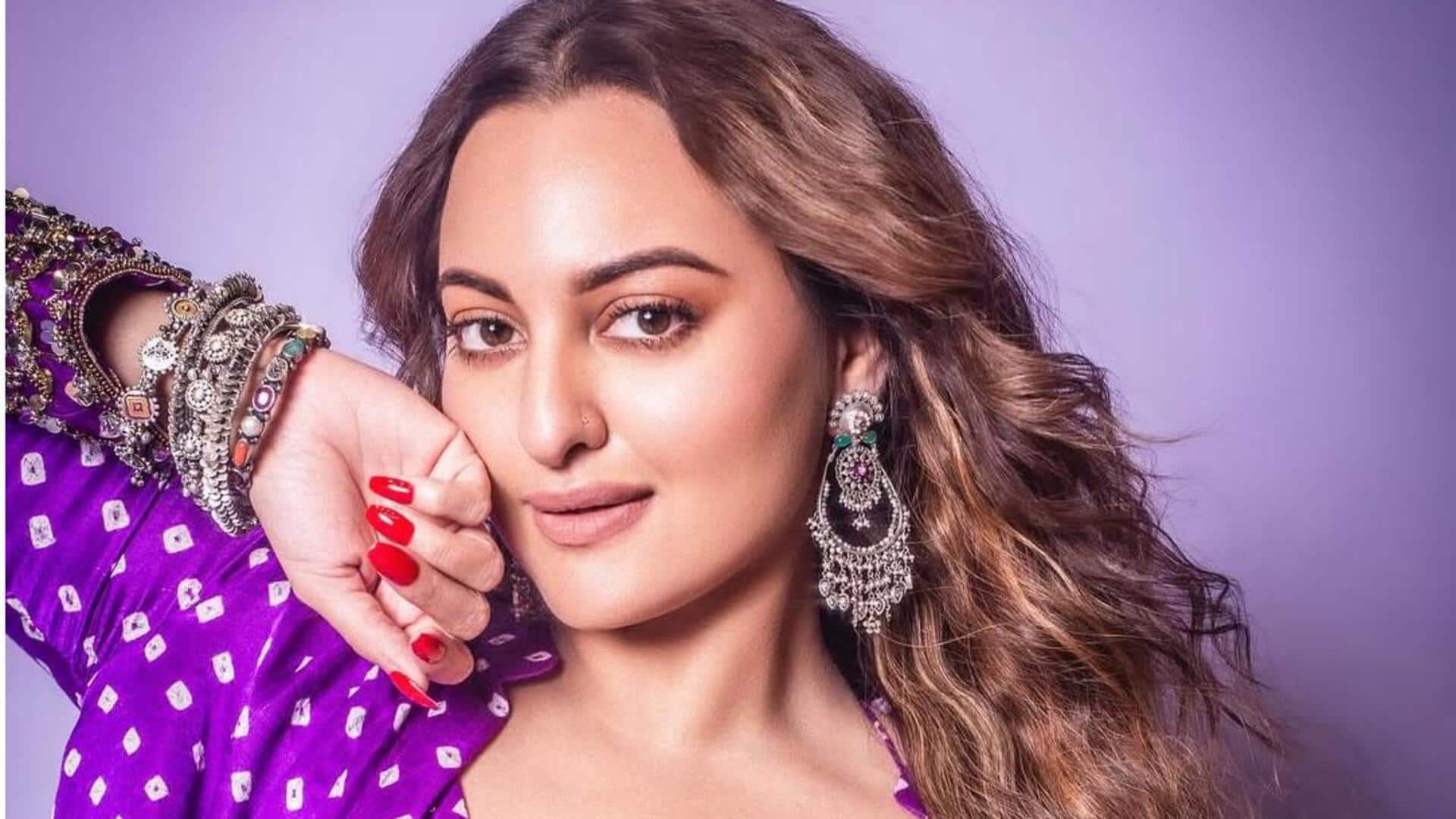 सोनाक्षी सिन्हा की अश्विनी अय्यर तिवारी की फिल्म में एंट्री, इस अभिनेत्री से होगी जबरदस्त टक्कर