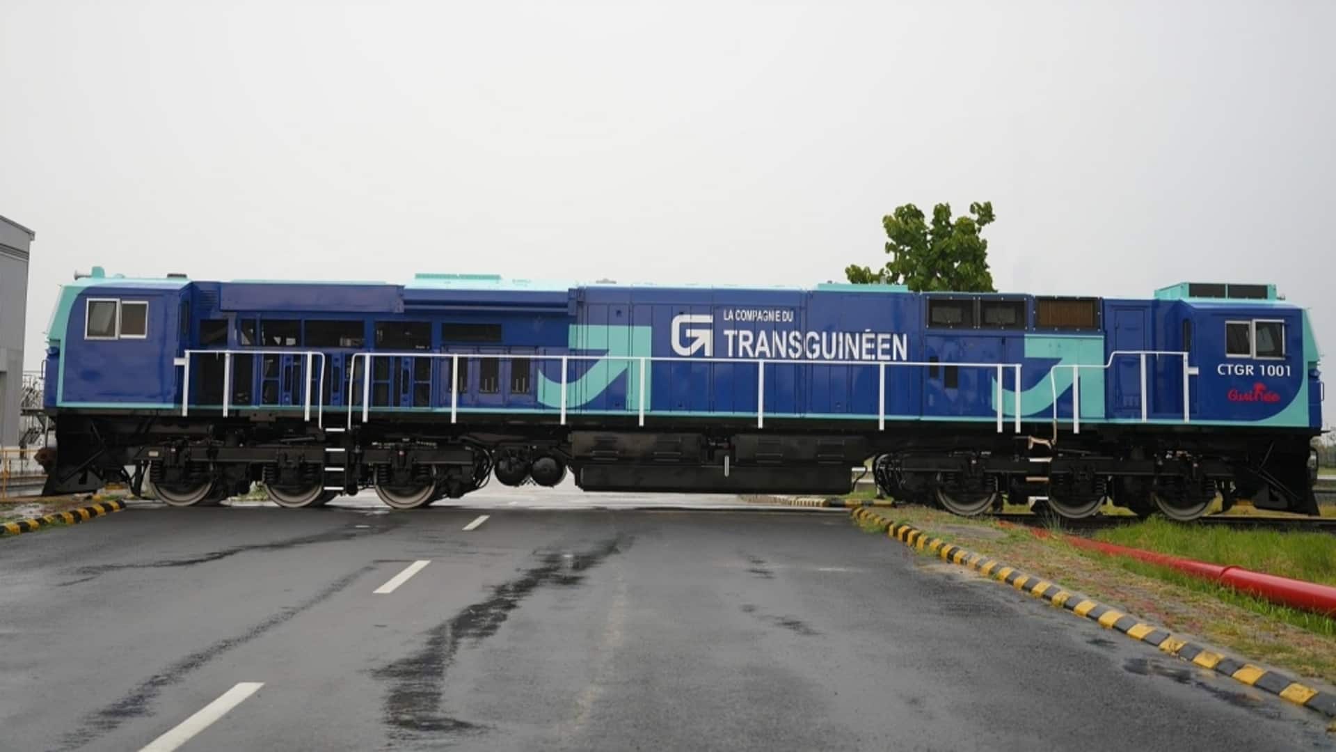 बिहार के सारण में बना रेल इंजन खींचेगा अफ्रीका की रेलगाड़ी, जानिए क्या है खासियत बिहार के सारण में बना रेल इंजन खींचेगा अफ्रीका की रेलगाड़ी, जानिए क्या है खासियत