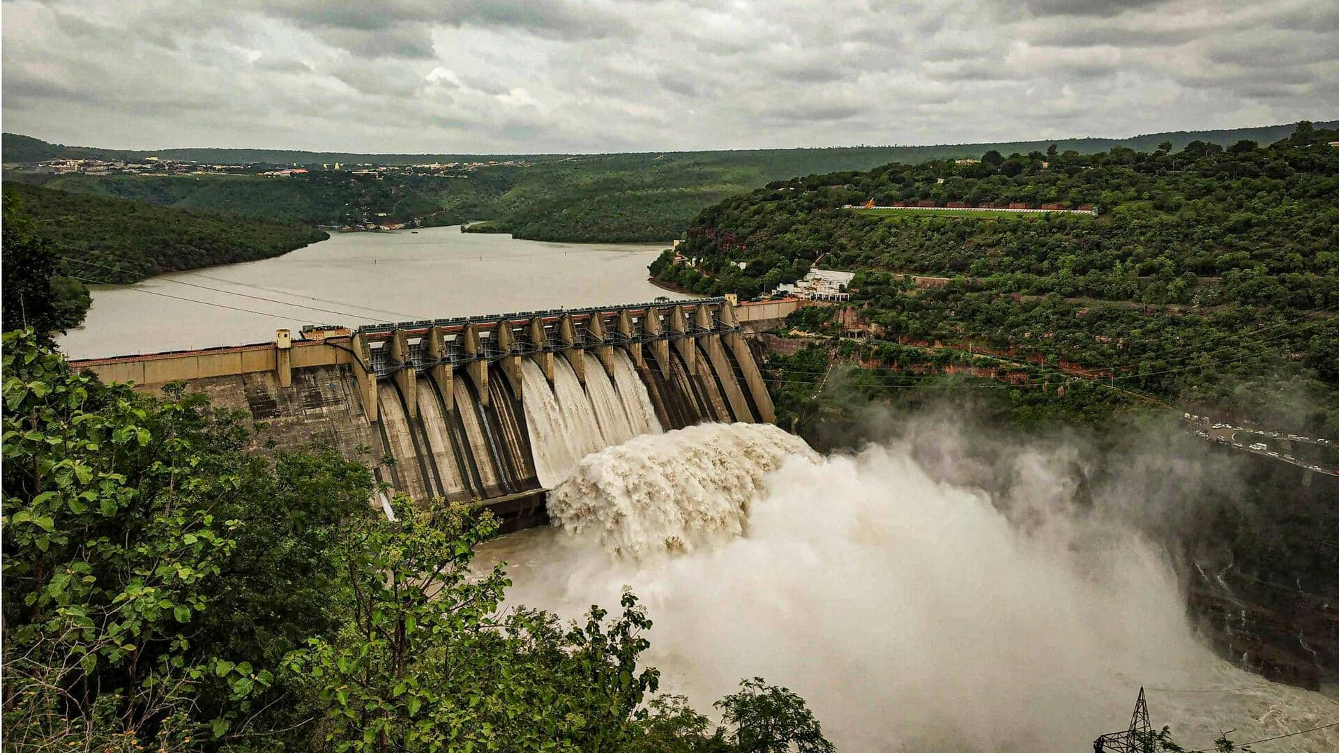 भारत ने फरक्का बैराज खुलने से बांग्लादेश में बाढ़ आने की रिपोर्ट को नकारा