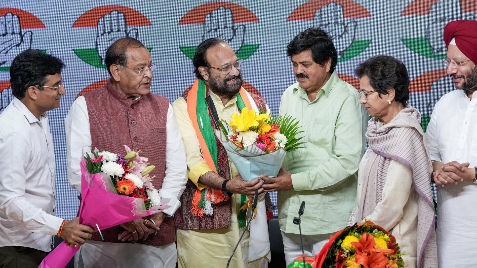 गायक जुबिन नौटियाल के पिता रामशरण नौटियाल भाजपा छोड़कर कांग्रेस में शामिल