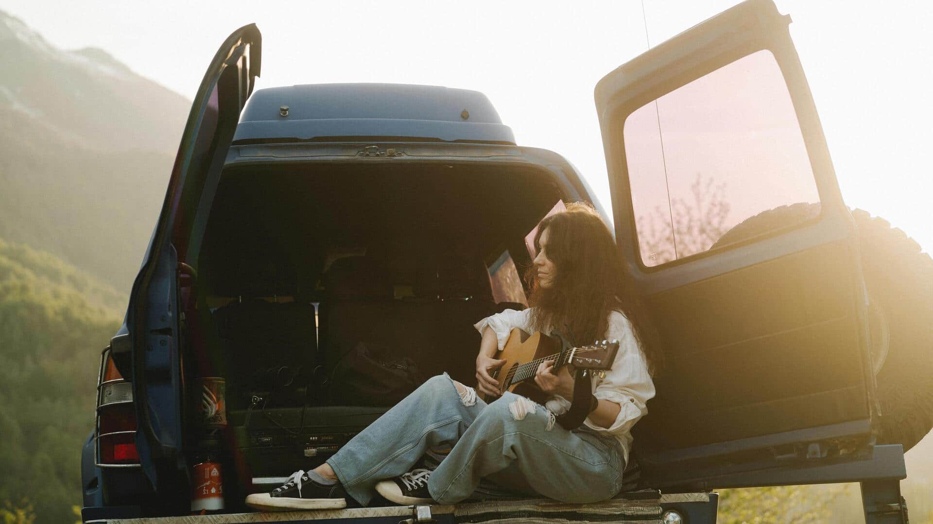 क्या होता है 'स्लो ट्रैवल'? जानिए यात्रा का यह तरीका क्यों है बेहतर