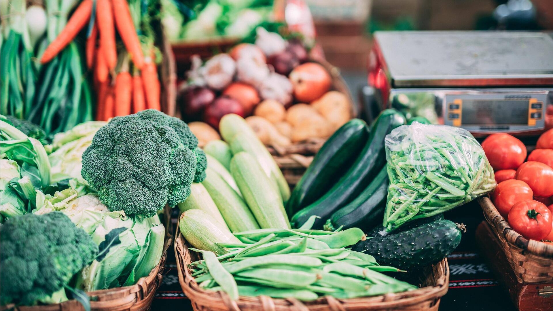 सब्जियों की बढ़ती कीमतों से अभी नहीं मिलेगी राहत, बारिश और बुआई में देरी है कारण