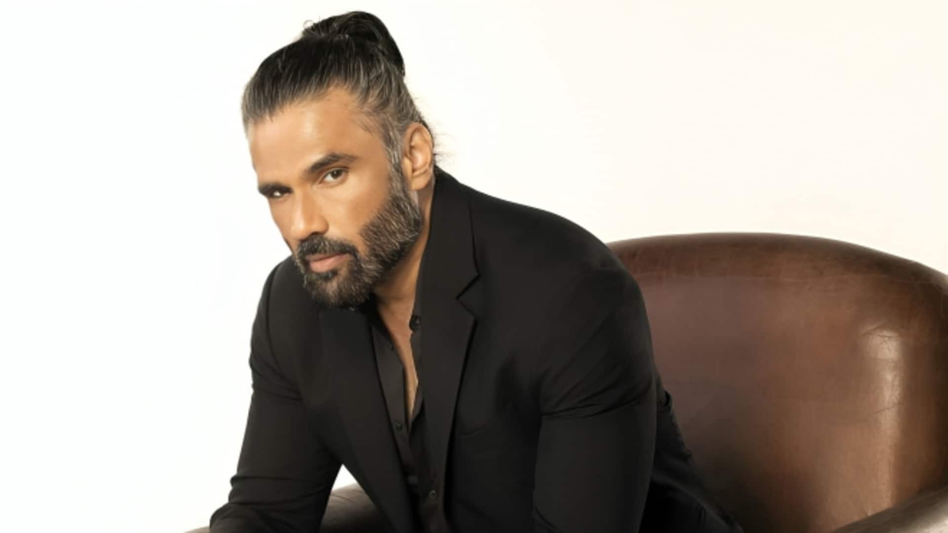 सुनील शेट्टी की खुली चेतावनी, बोले- बेटे अहान के करियर से खेलने वालों को छोडूंगा नहीं