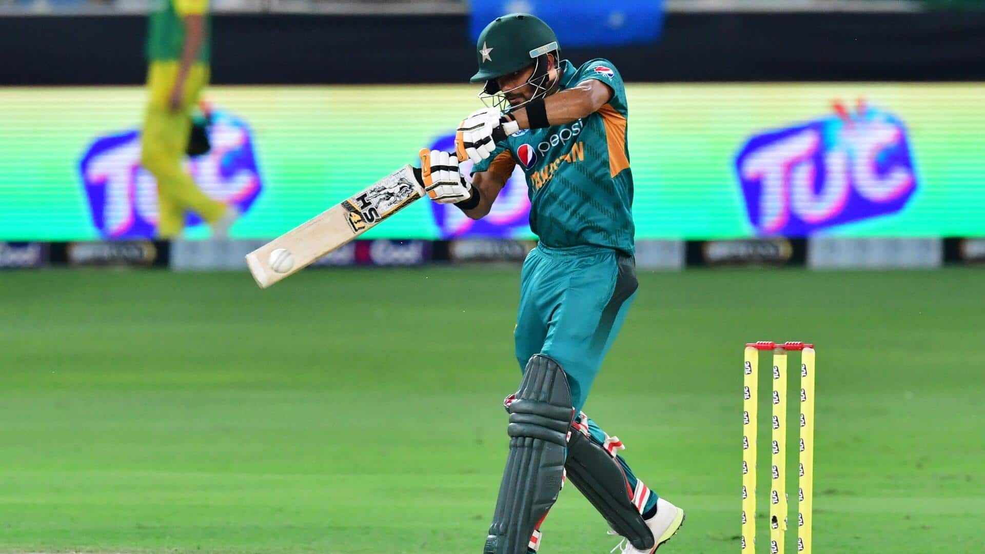 टी-20 विश्व कप 2026: साहिबजादा फरहान ने USA के खिलाफ अर्धशतक लगाया, पूरे किए 1,000 रन