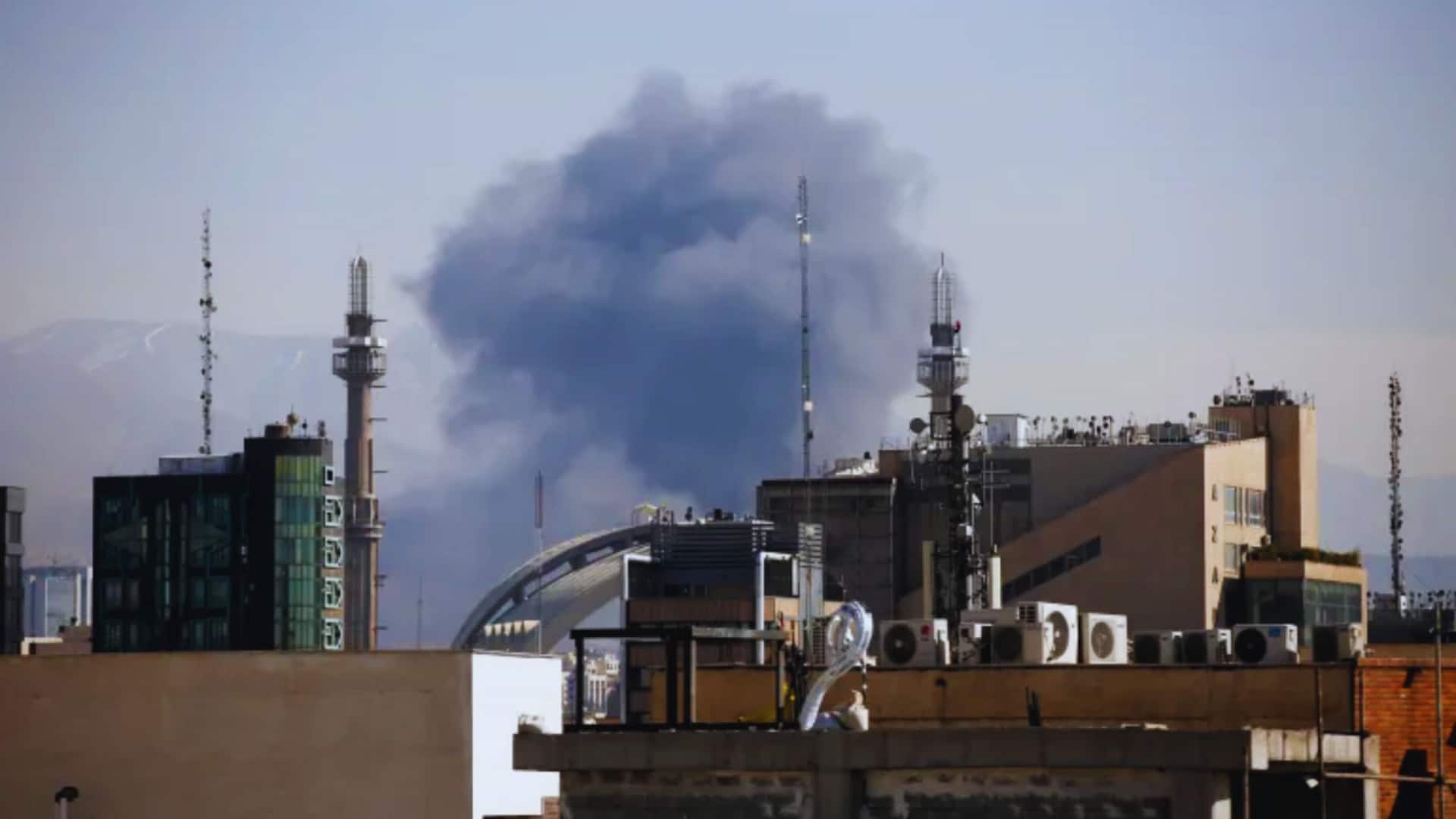 अमेरिकी तेल टैंकर पर हमला, कतर-बहरीन में ड्रोन धमाके; इजरायल-ईरान युद्ध में आज क्या-क्या हुआ?