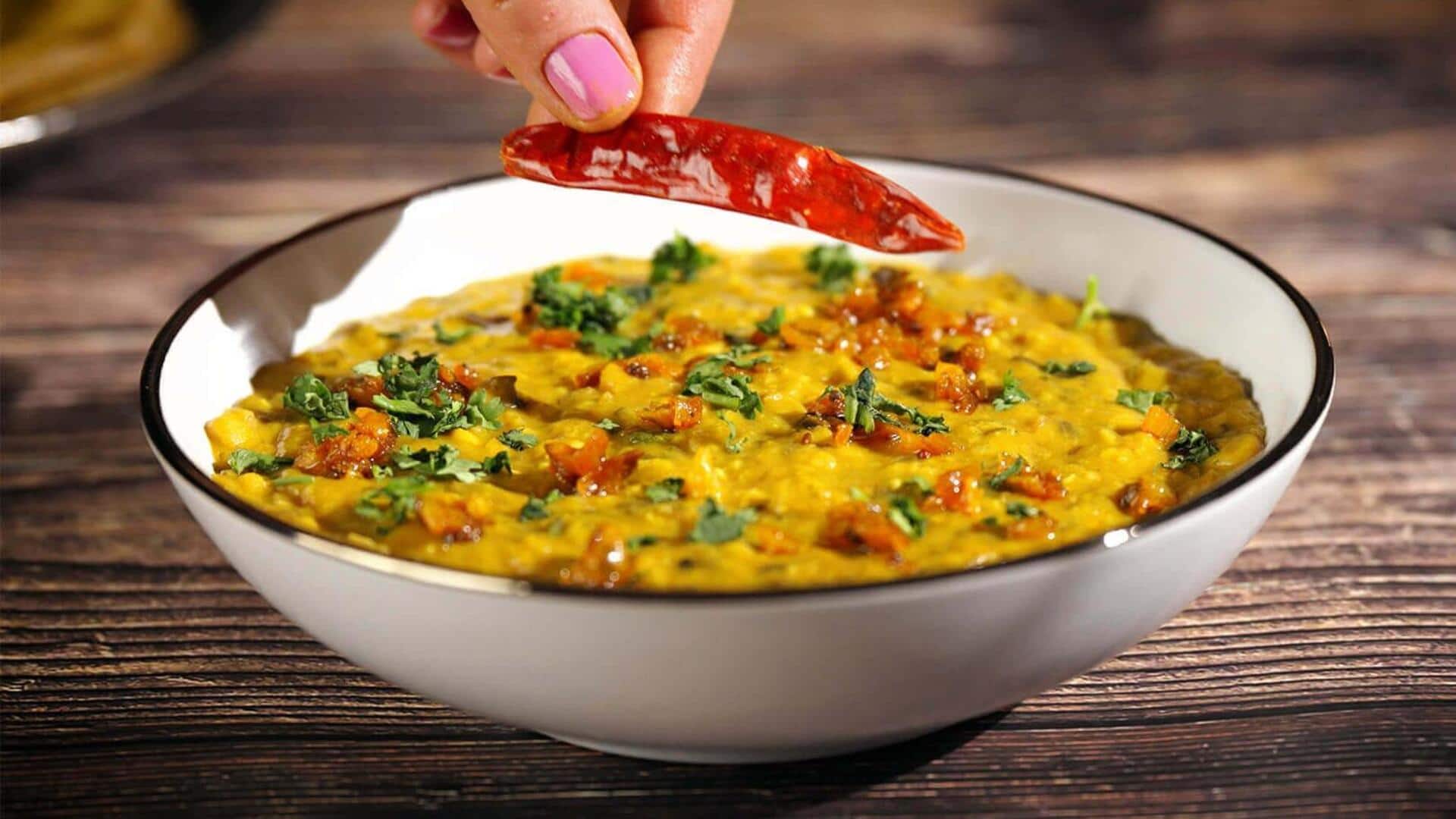 घर पर डिनर के लिए बनाएं ढाबा स्टाइल पंचमेल दाल, जानिए रेसिपी