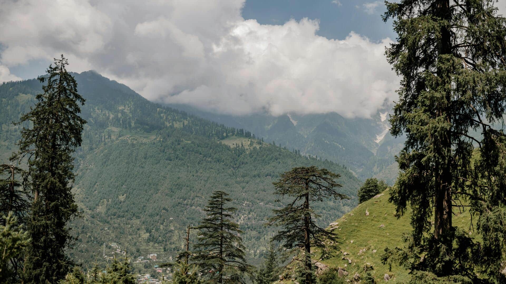 गर्मी में मनाली घूमने जा रहे हैं? देखना न भूलें यहां के ये 5 पर्यटन स्थल