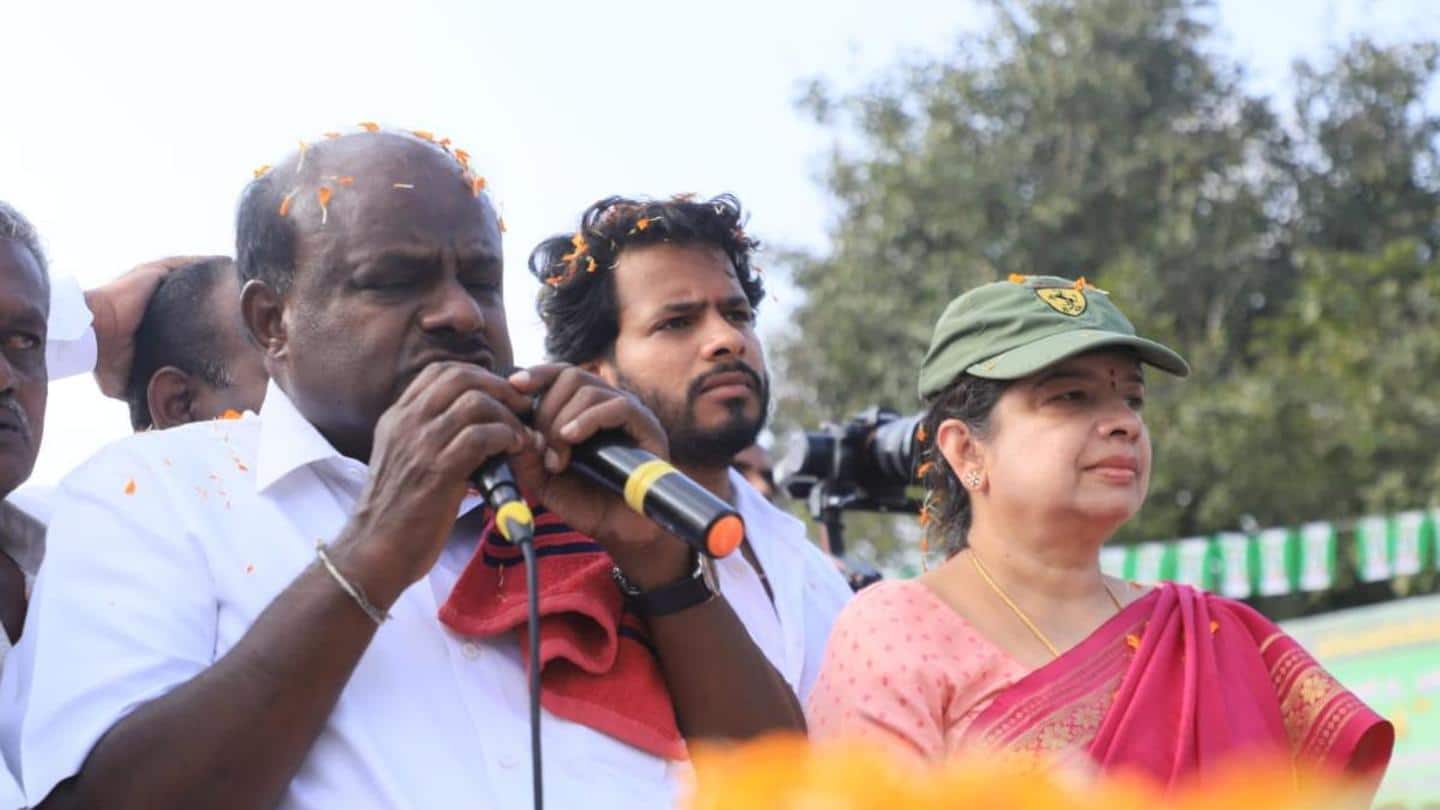 कर्नाटक: जितना चाहिए उतना लोन लो, सरकार बनाने पर सब माफ कर देंगे- JDS विधायक