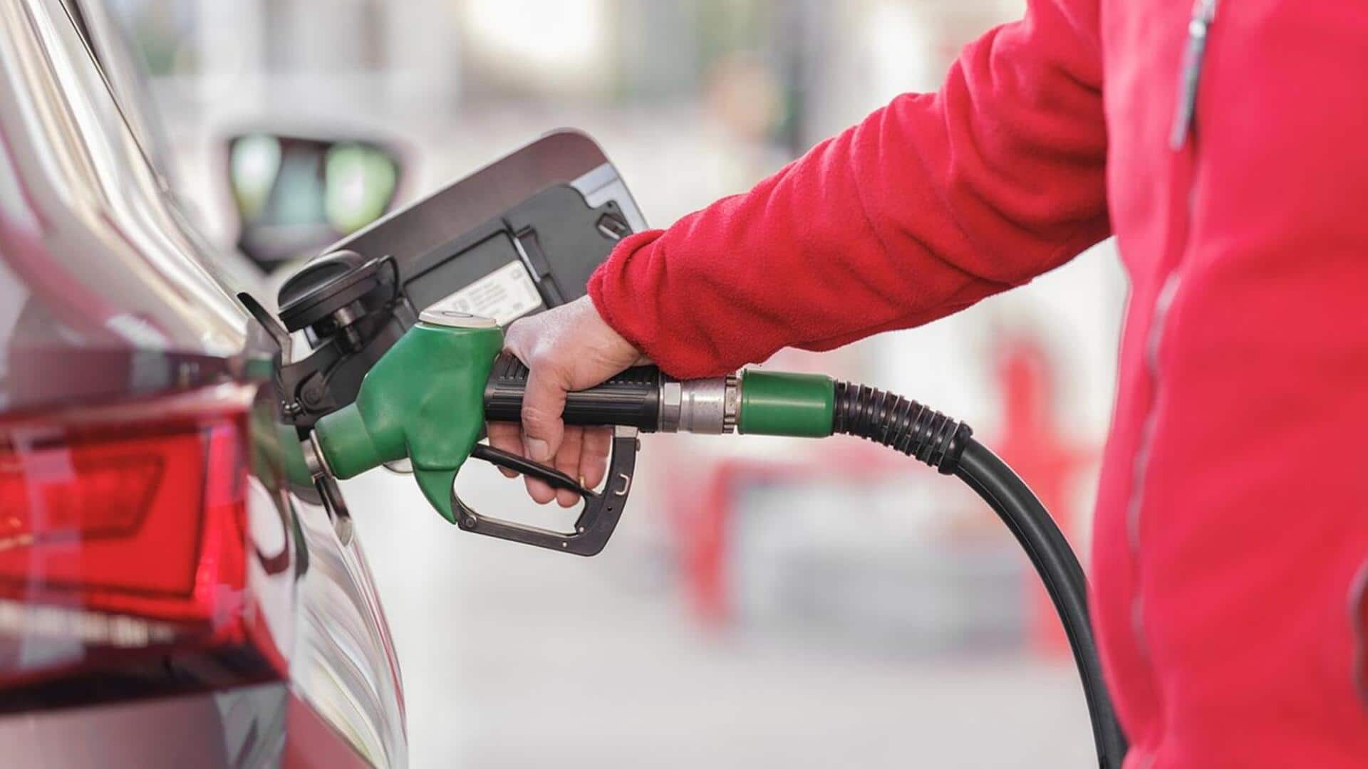 पेट्रोल-डीजल के भाव: 7 अप्रैल के लिए जारी हुई नई कीमत, जानिए कितनी बदली