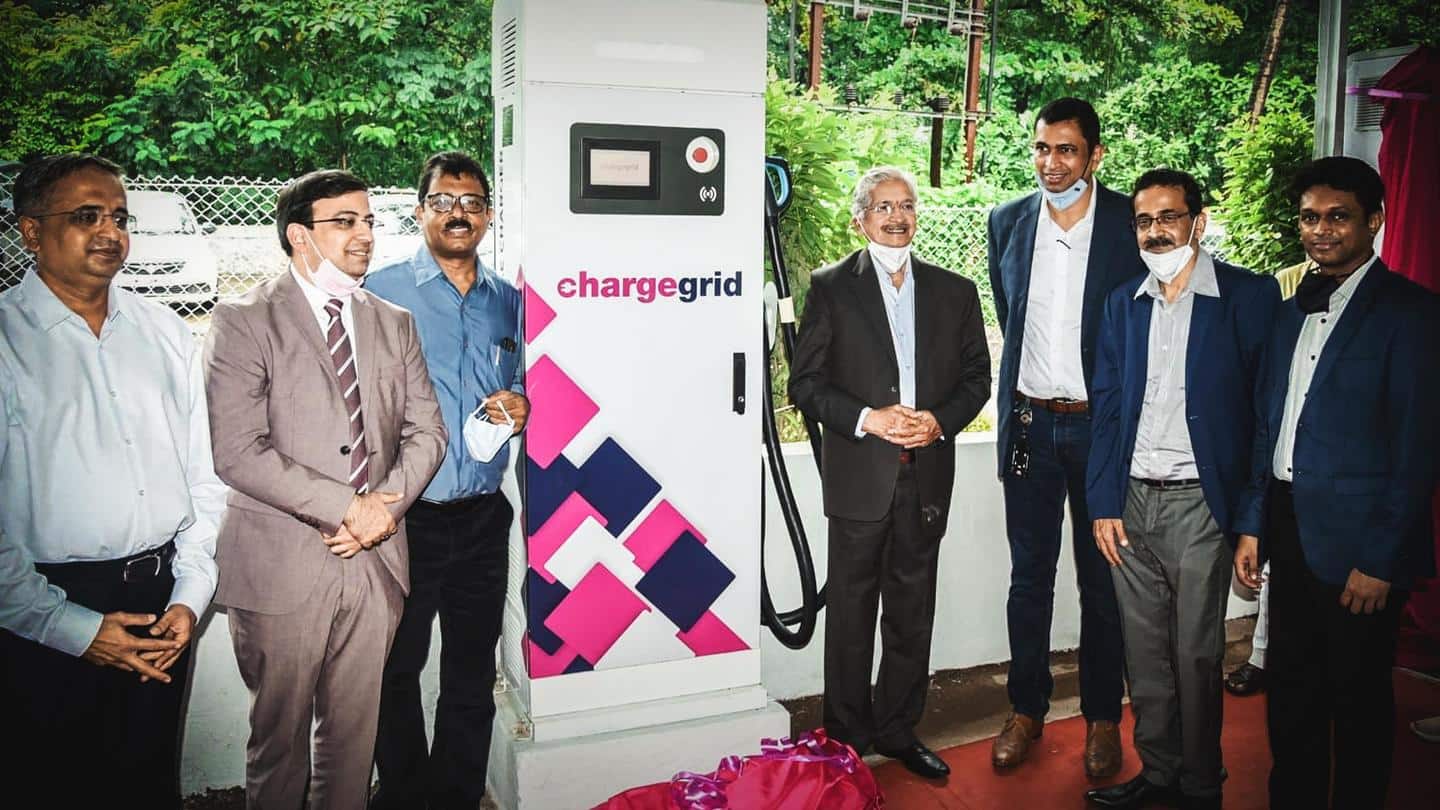 मुंबई: शुरू हुआ देश का सबसे बड़ा पब्लिक इलेक्ट्रिक वाहन चार्जिंग स्टेशन, ये हैं खास बातें