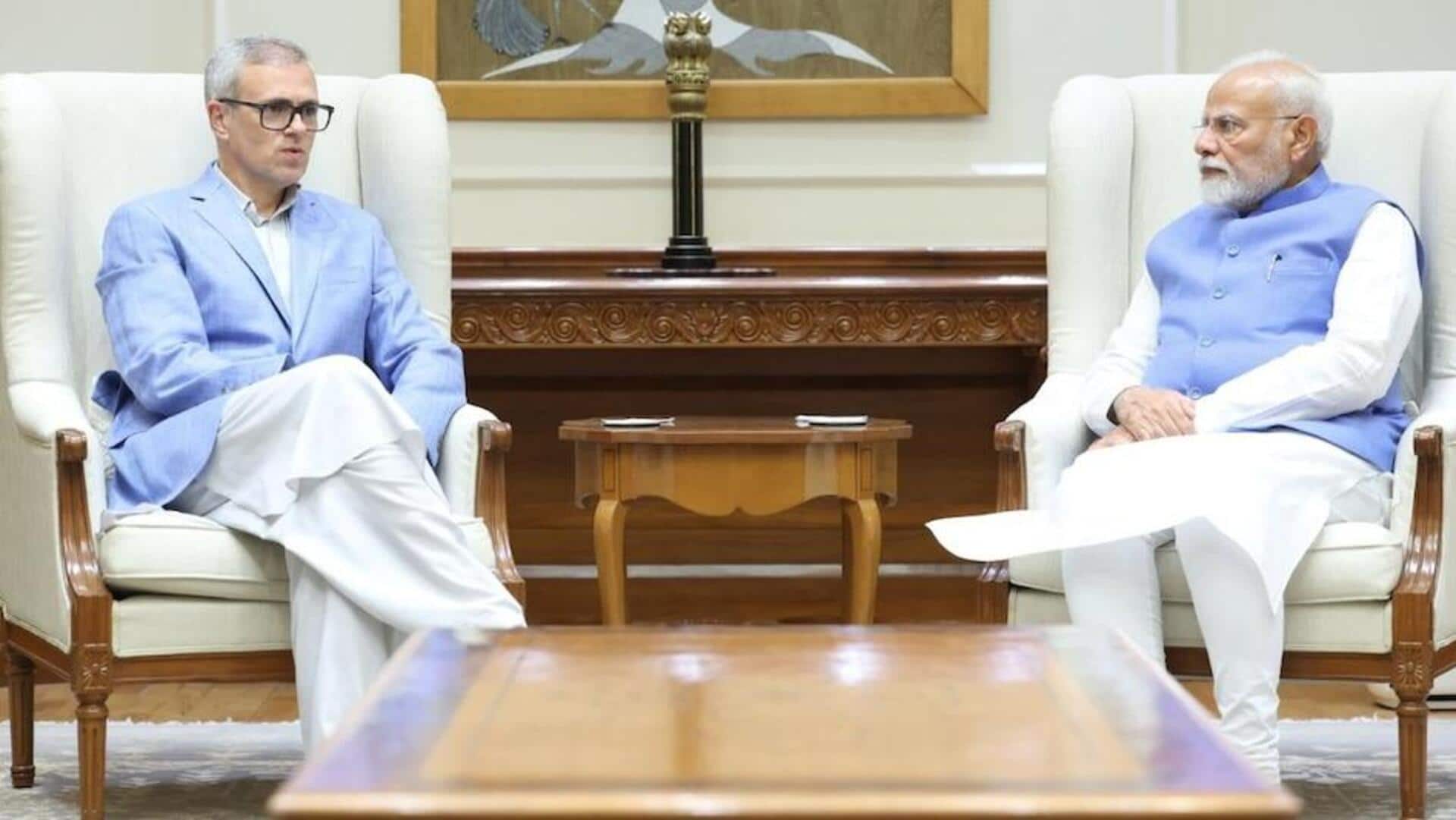 उमर अब्दुल्ला ने प्रधानमंत्री मोदी से की फोन पर बात, बाढ़ को लेकर दी जानकारी उमर अब्दुल्ला ने प्रधानमंत्री मोदी से की फोन पर बात, बाढ़ को लेकर दी जानकारी