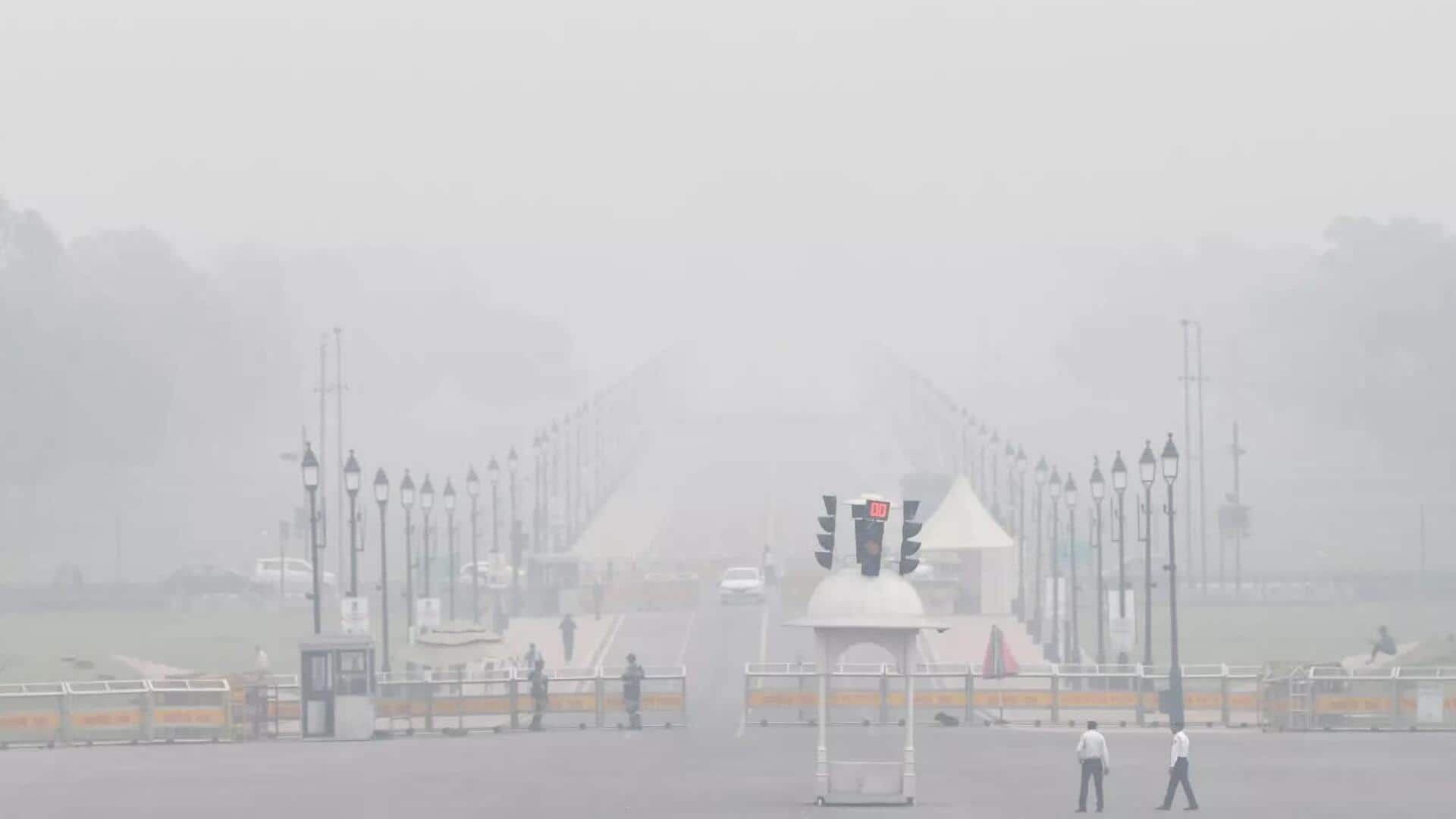 दिल्ली में वायु प्रदूषण 'खतरनाक' स्तर पर पहुंचा, GRAP-3 के तहत पाबंदियां लागू