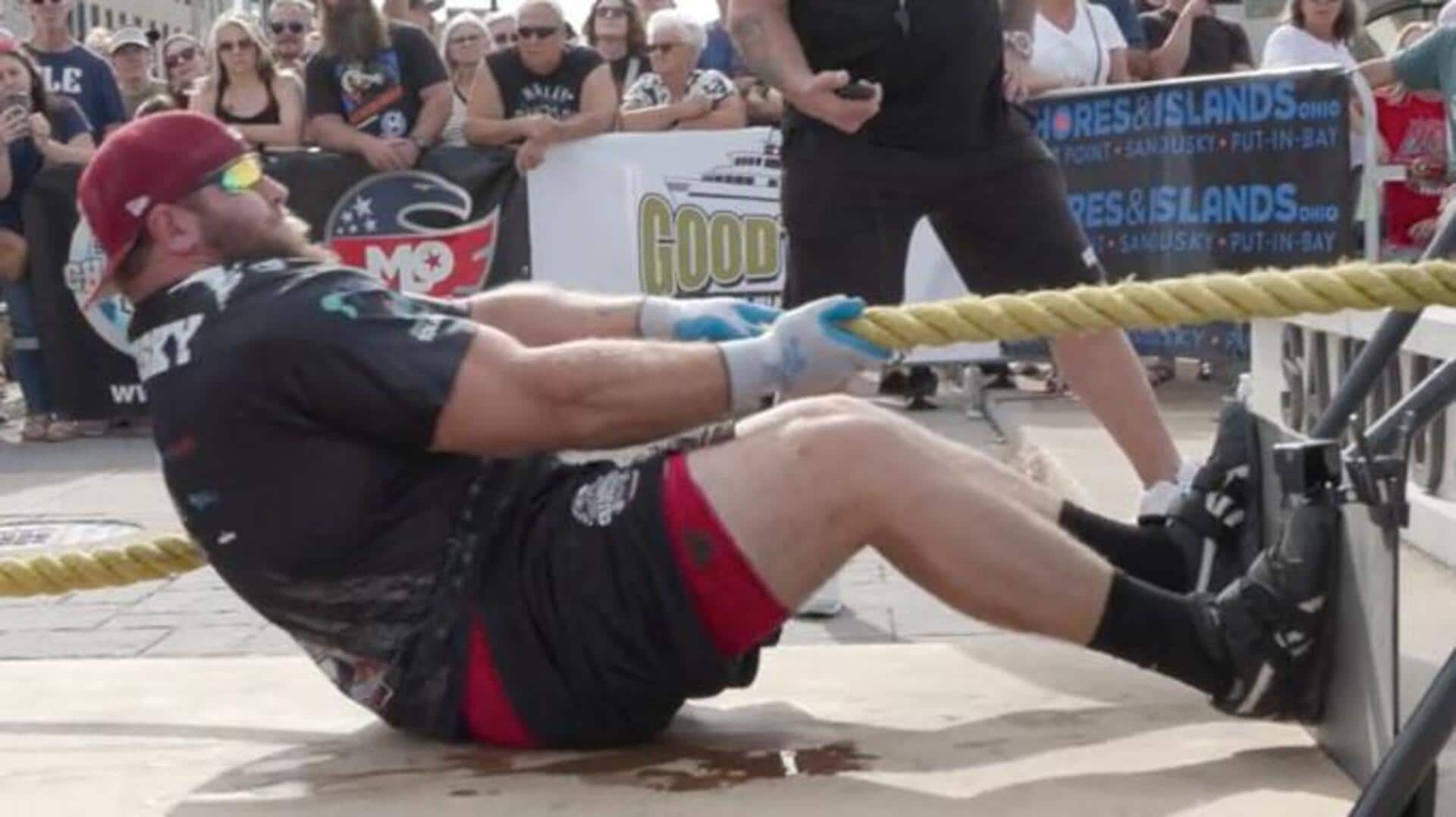 कनाडा के खिलाड़ी ने हाथों से ही खींची 1.19 लाख किलोग्राम की नाव, बनाया विश्व रिकॉर्ड