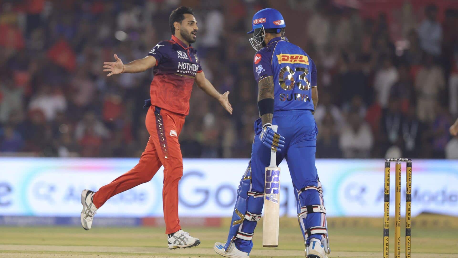 IPL 2026: RCB से हारकर प्लेऑफ के दौड़ से बाहर हुई MI, ये बने रिकॉर्ड्स