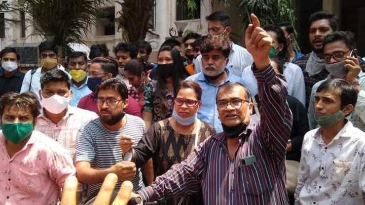 महाराष्ट्र: कल्याण में लॉकडाउन के विरोध में दुकानदारों ने नगर निगम के बाहर किया प्रदर्शन