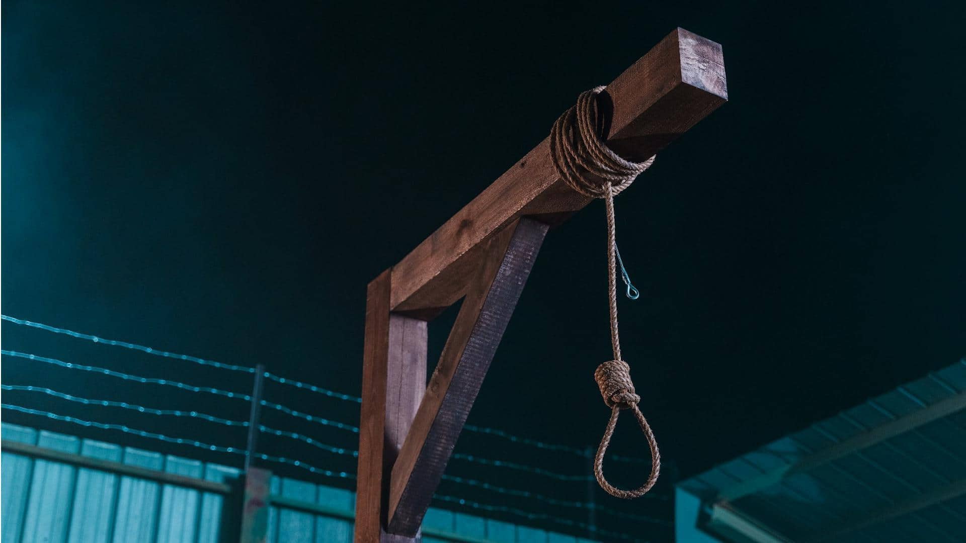 ईरान ने इजरायल के लिए जासूसी करने वाले को फांसी दी ईरान ने इजरायल के लिए जासूसी करने वाले को फांसी दी