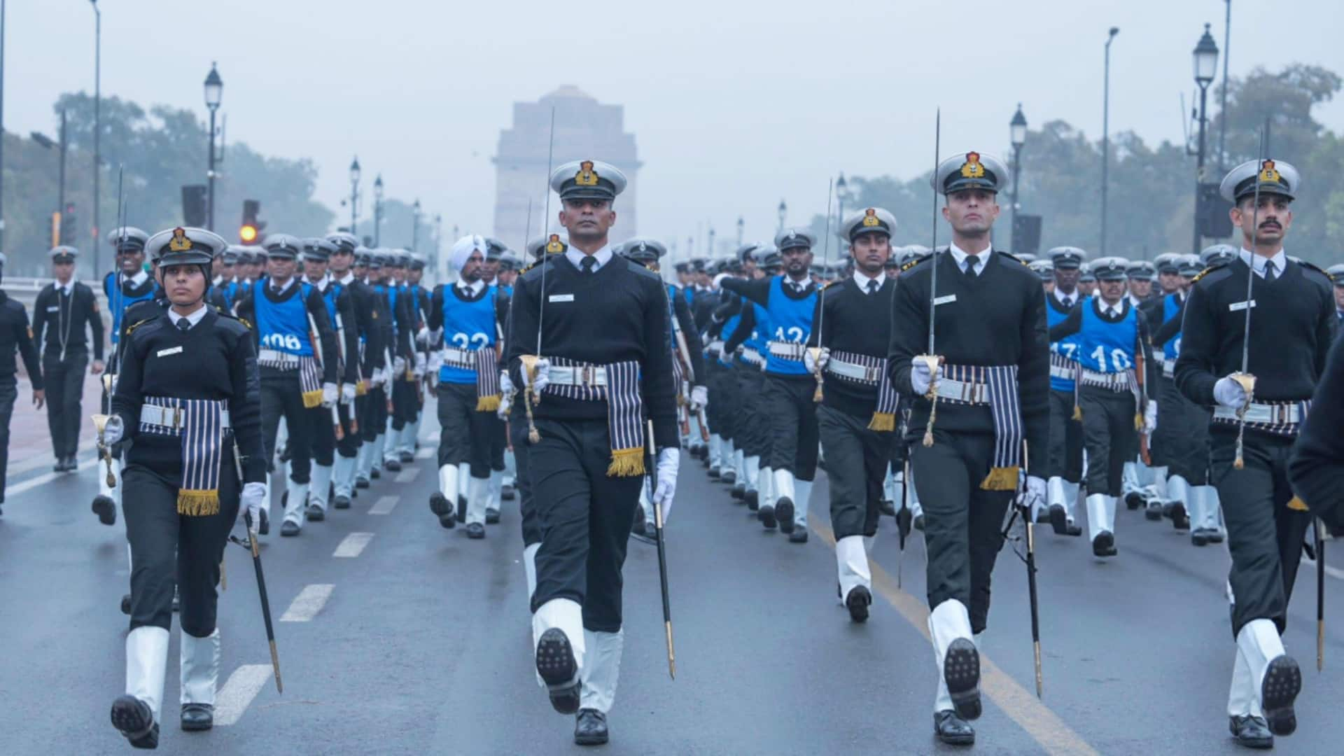 गणतंत्र दिवस: पहली बार साथ निकलेगी सेना की तीनों अंगों की झांकी, ध्रुव-तेजस नहीं आएंगे नजर 