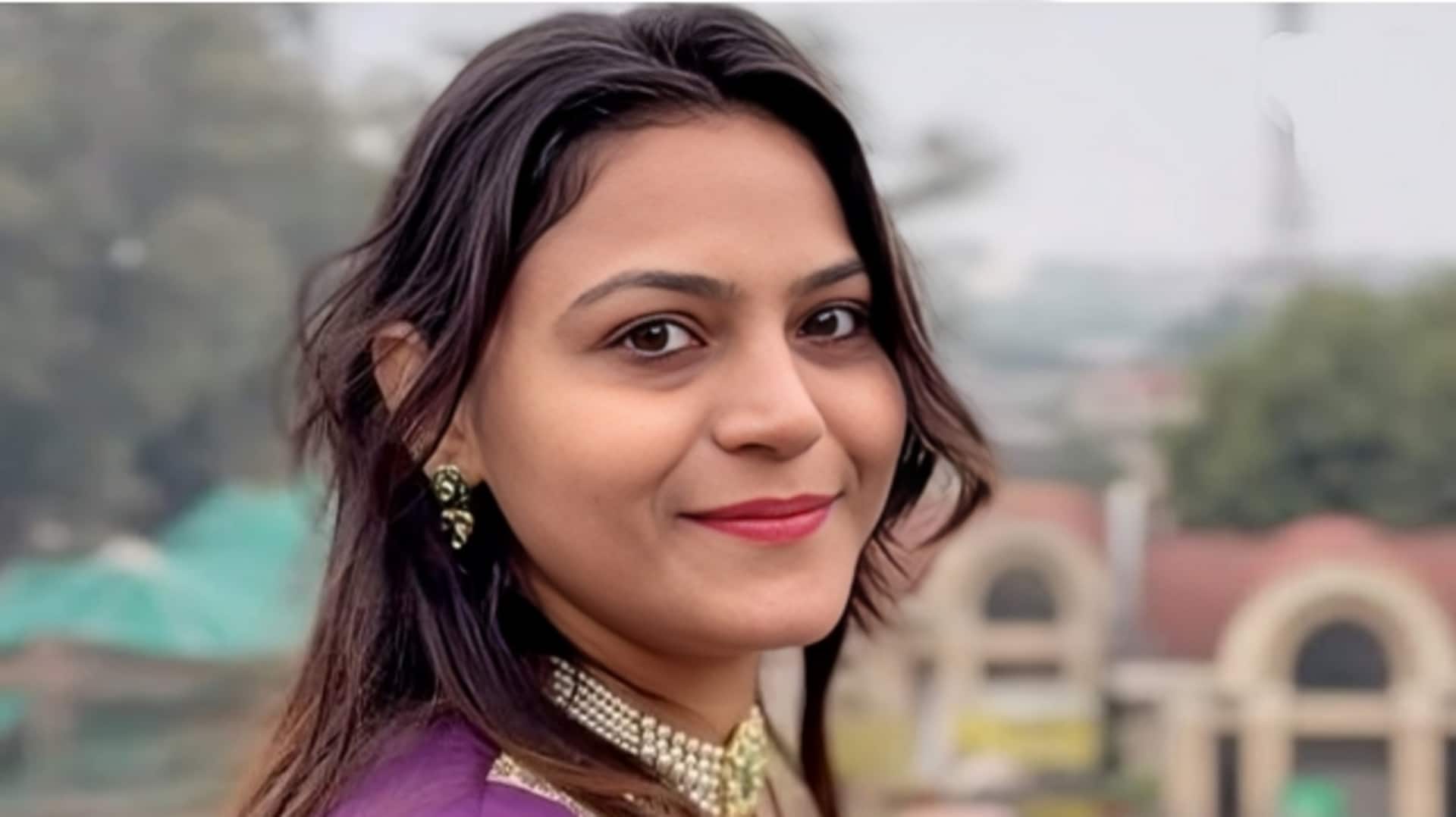 पाकिस्तान के लिए जासूसी मामले में गिरफ्तार ज्योति मल्होत्रा की हिरासत 4 दिन बढ़ी पाकिस्तान के लिए जासूसी मामले में गिरफ्तार ज्योति मल्होत्रा की हिरासत 4 दिन बढ़ी