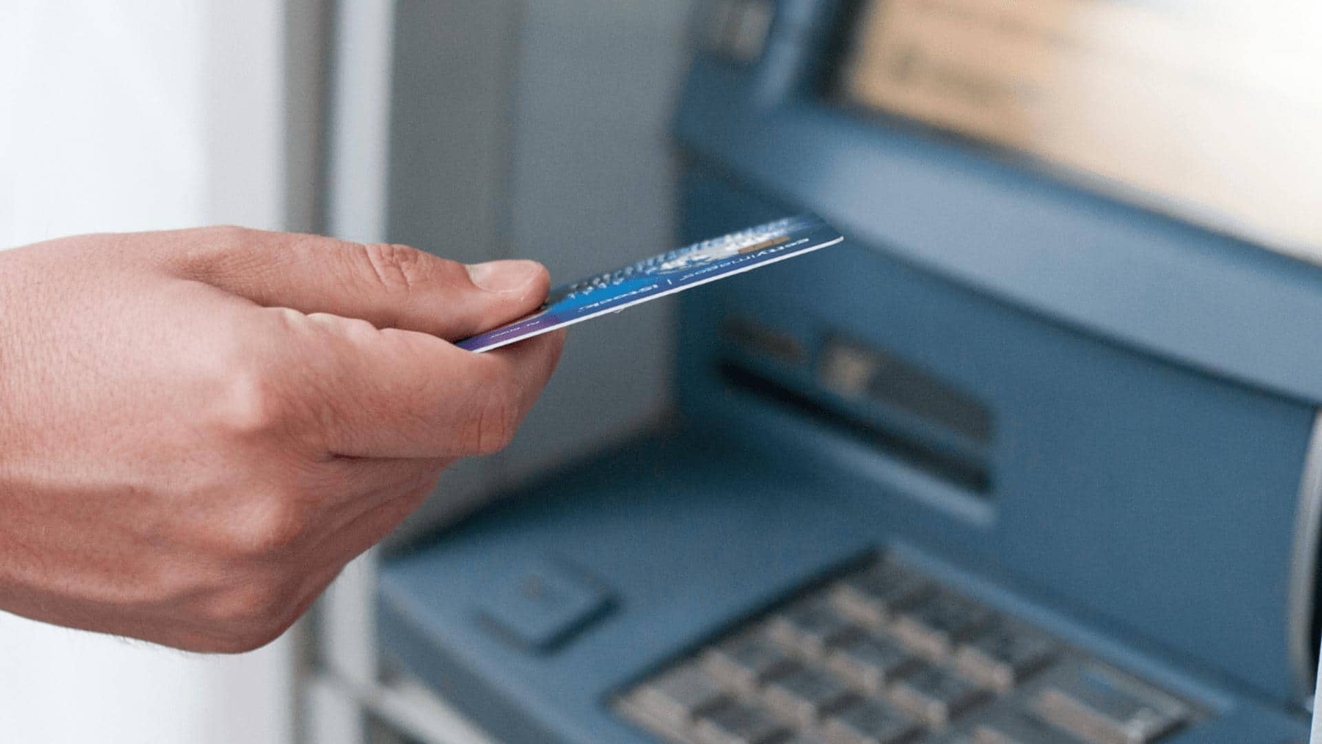 ATM से पैसे नहीं निकले, लेकिन खाते से कट गए? जानिए क्या करें
