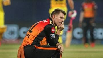 IPL 2021: SRH ने वॉर्नर को कप्तानी से हटाया, उनकी जगह विलियमसन को सौंपी कमान