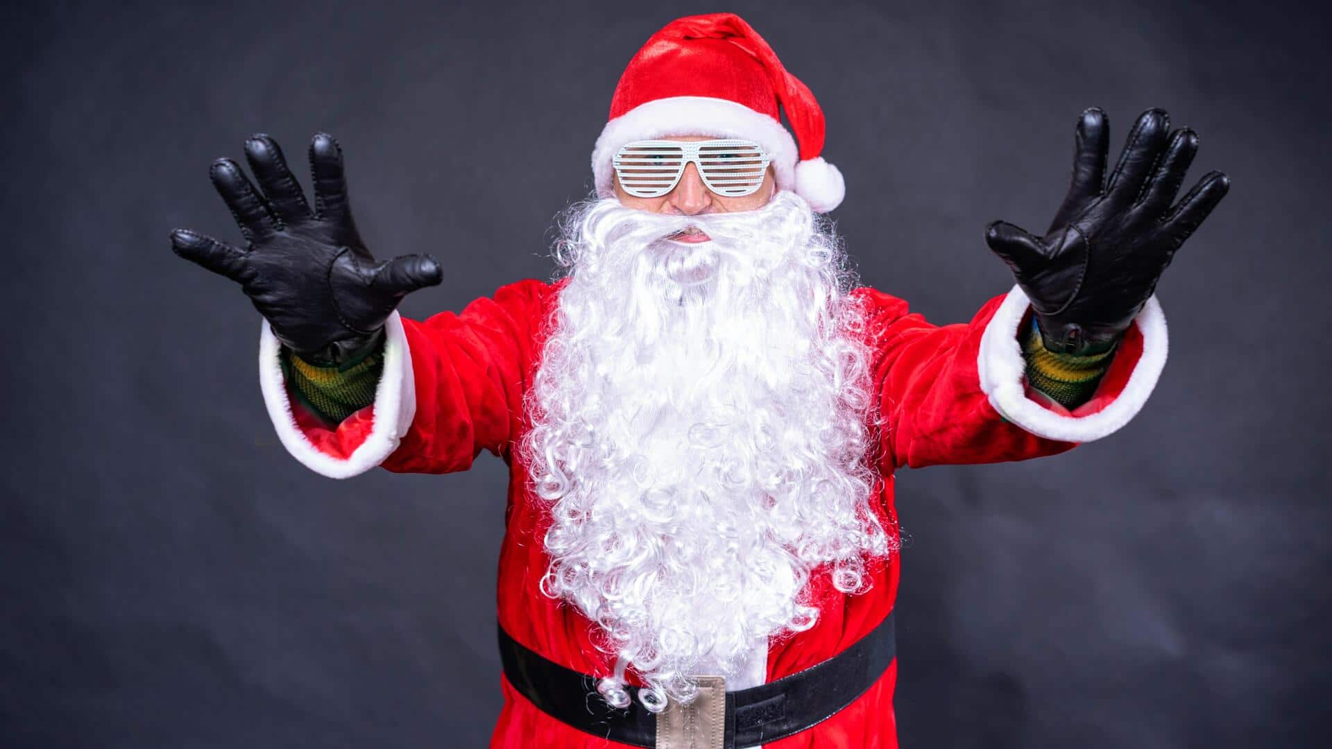 हैरत में डाल देंगी क्रिसमस की ये 5 विचित्र परंपराएं, हंसी रोक पाना हो जाएगा मुश्किल