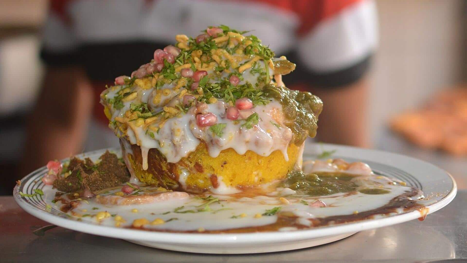 लखनऊ में IPL मैच देखने जाने वाले हैं? इन 5 व्यंजनों का स्वाद चखना न भूलें