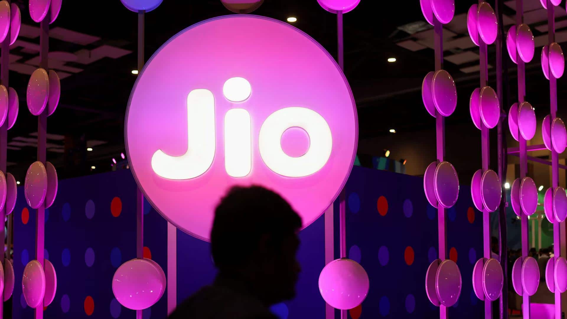 रिलायंस जियो जल्द दाखिल कर सकती है करीब 400 अरब रुपये के IPO के लिए आवेदन