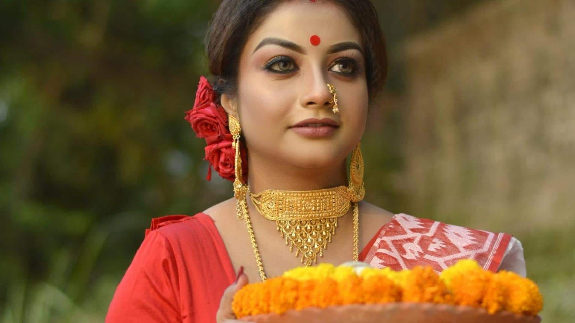 करवा चौथ पर महिलाएं बनाएं ये हेयर स्टाइल्स, लगेंगी बहुत खूबसूरत करवा चौथ पर महिलाएं बनाएं ये हेयर स्टाइल्स, लगेंगी बहुत खूबसूरत
