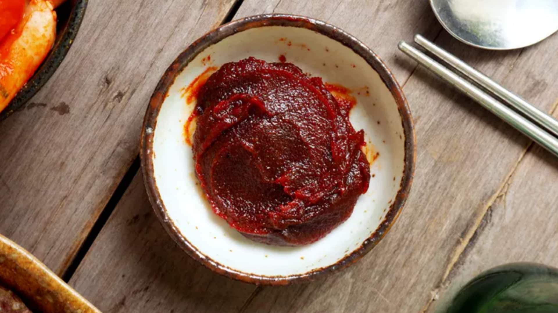 कोरियाई गुचुजांग सॉस हो रहा है वायरल, जानिए इसे घर पर बनाने का तरीका