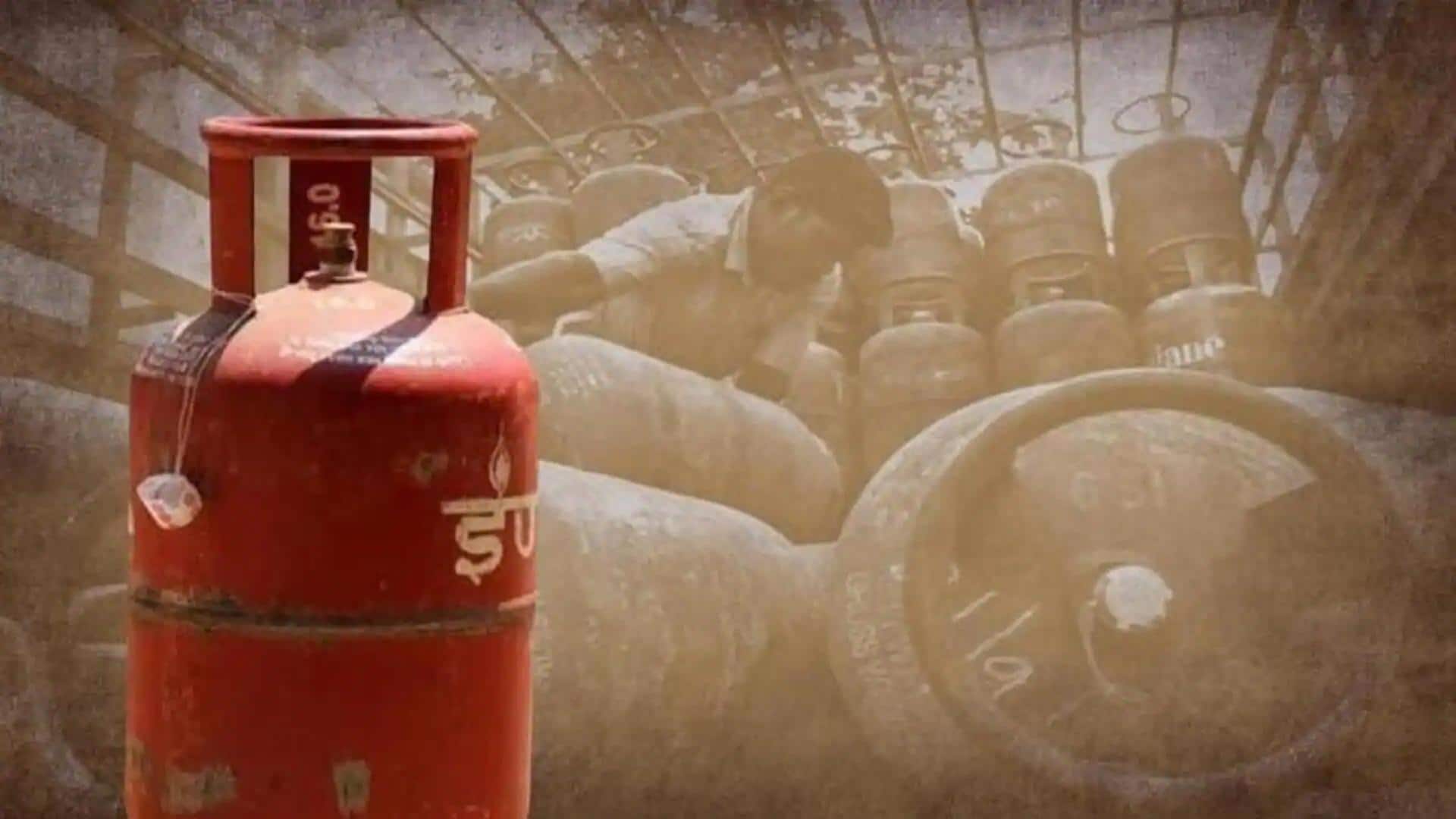 LPG संकट: सिलेंडर में 10 किलो गैस देने पर विचार कर रही हैं पेट्रोलियम कंपनियां- रिपोर्ट