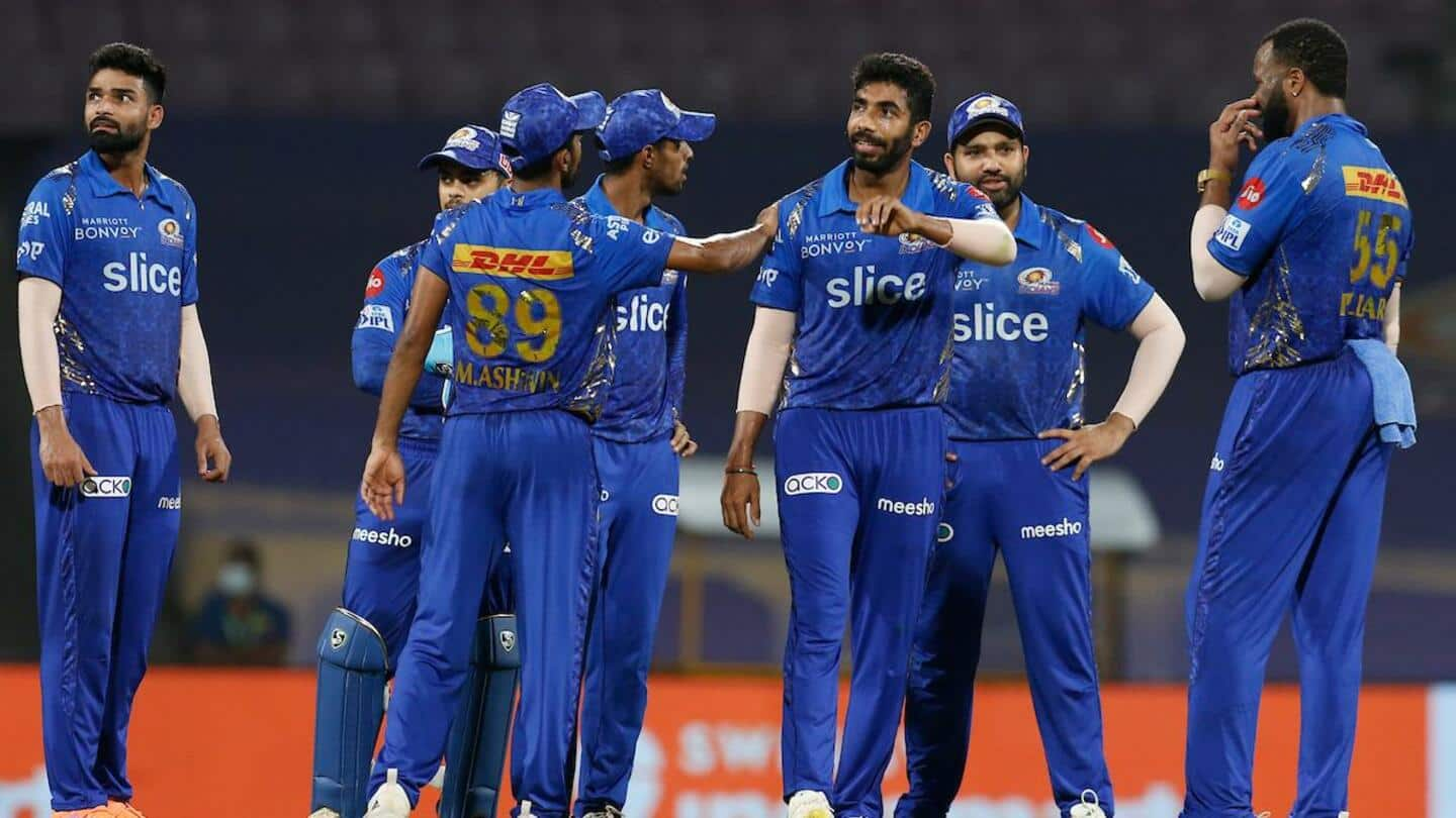 IPL 2022: बुमराह ने पहली बार लिए पारी में पांच विकेट, कोलकाता ने बनाए 165 रन